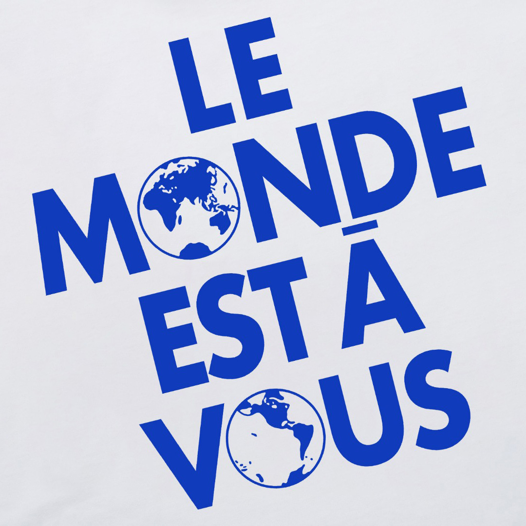 Louis Vuitton Graphic Cotton T-Shirt  1AHCW6 - FashionPlug