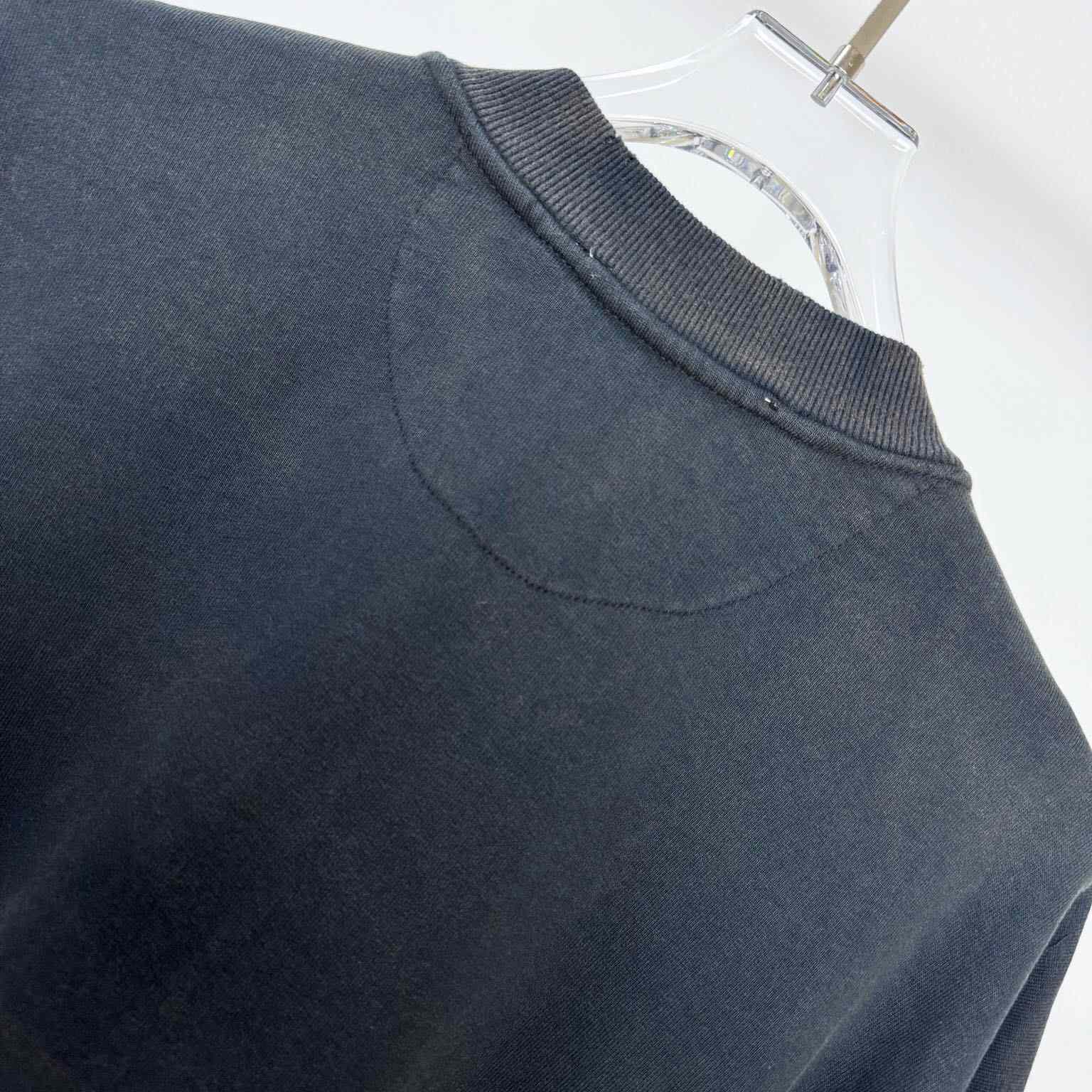 Acne Studios - Zip sweater logo - FashionPlug