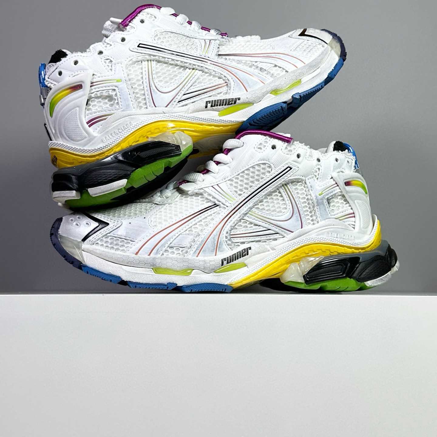 Balenciaga Runner Sneaker In White - FashionPlug