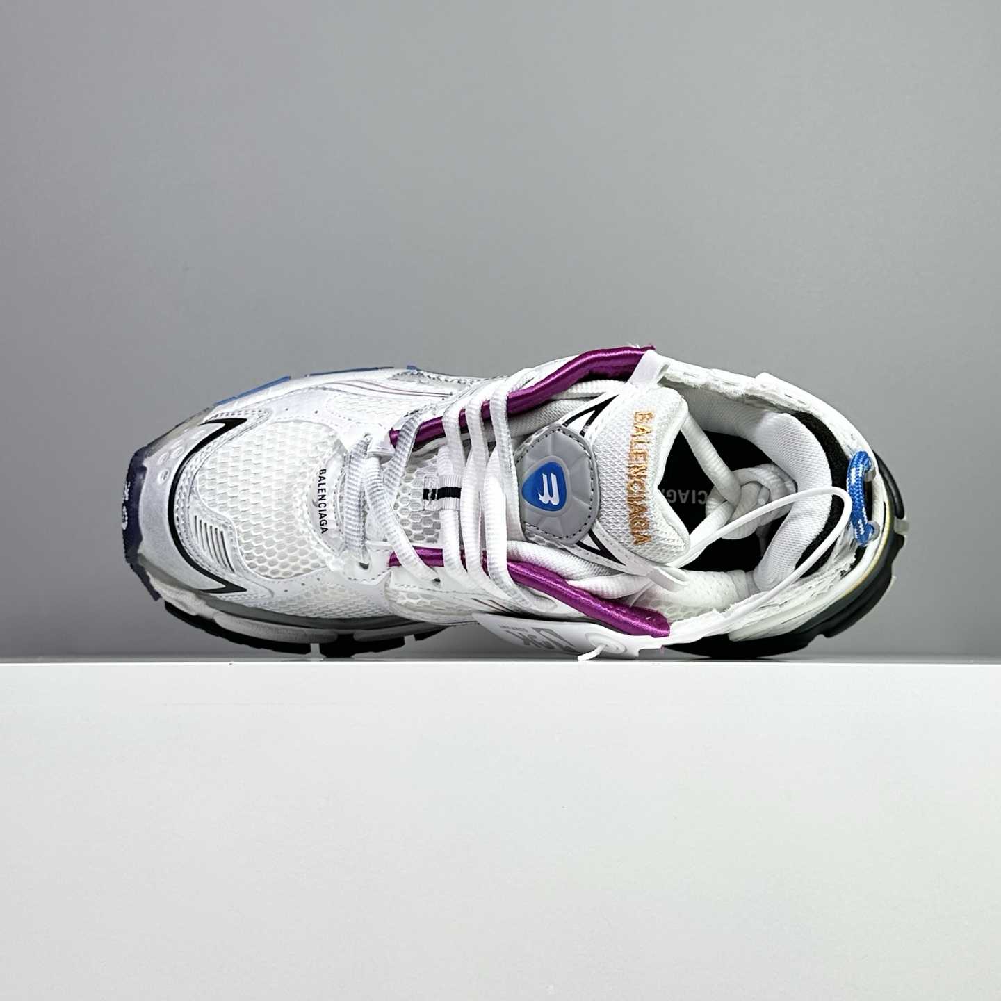 Balenciaga Runner Sneaker In White - FashionPlug