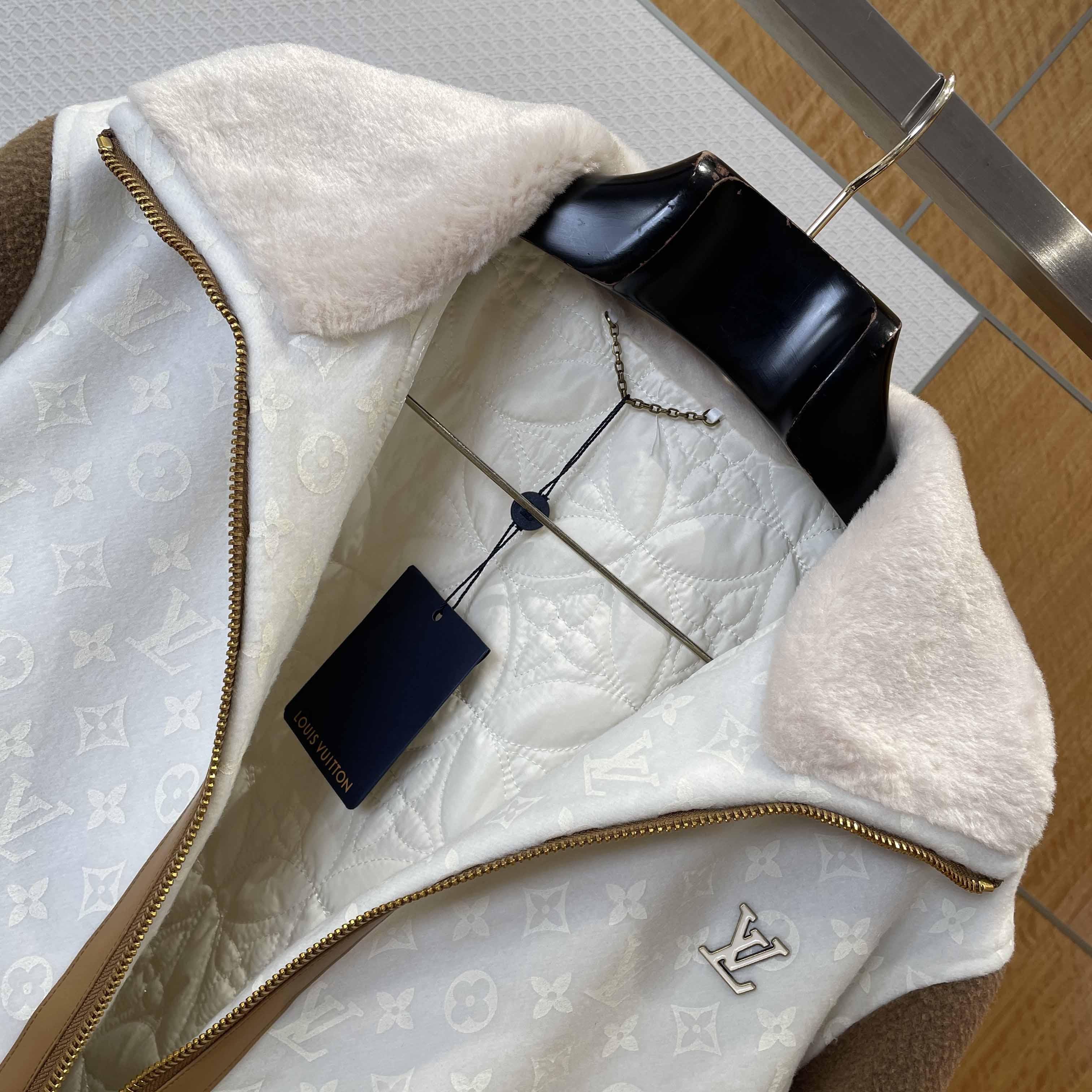 Louis Vuitton Monogram Blouson With Shearling Collar  1AJBD1 - FashionPlug