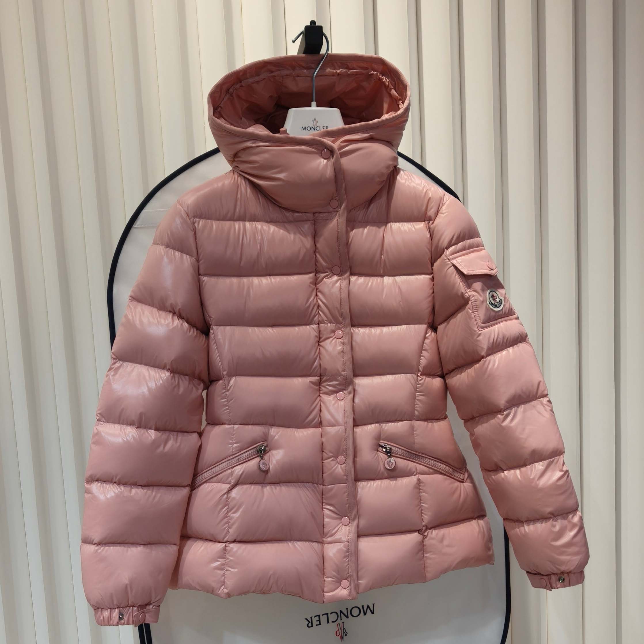 Moncler Barante Hooded Short Down Jacket - FashionPlug