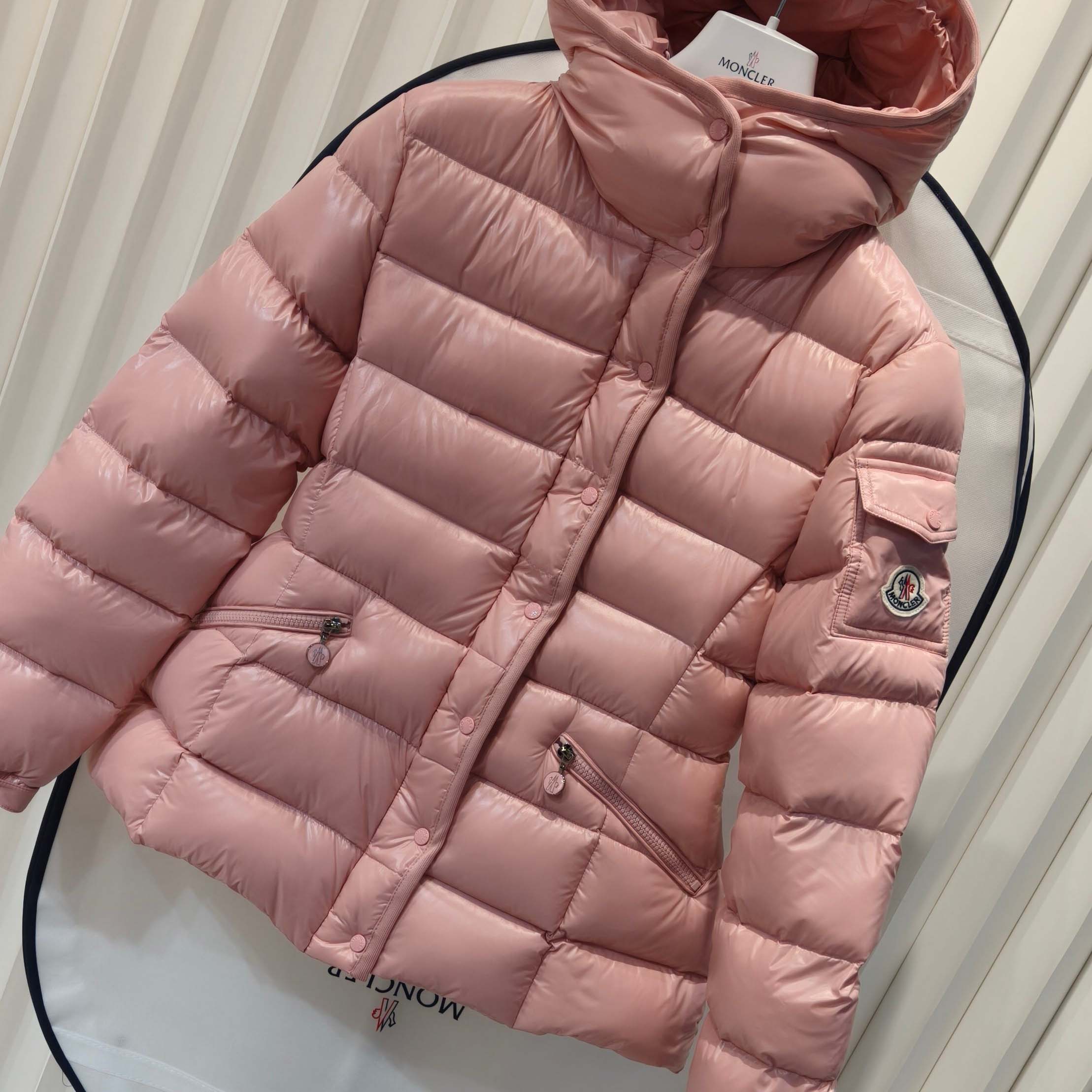 Moncler Barante Hooded Short Down Jacket - FashionPlug