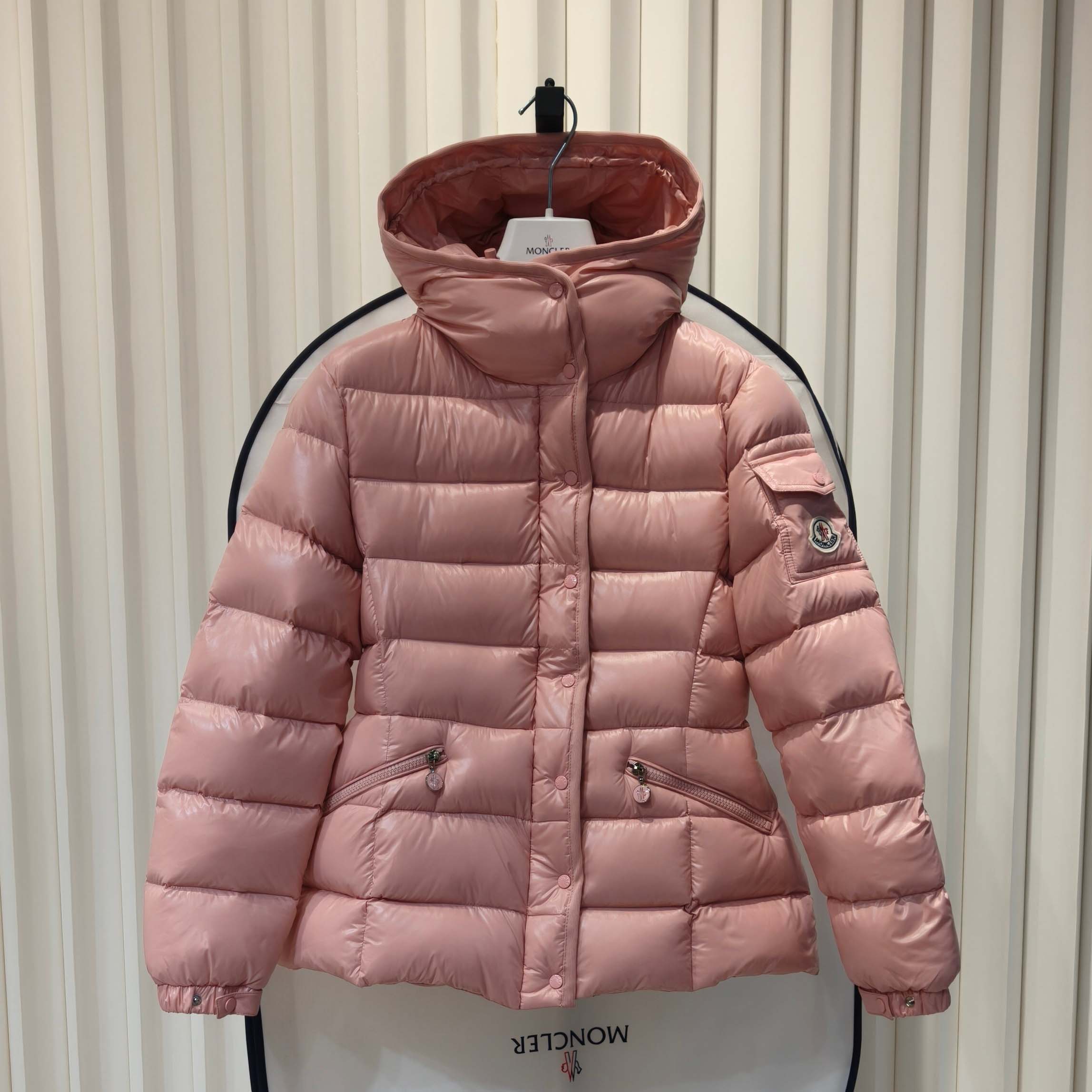 Moncler Barante Hooded Short Down Jacket - FashionPlug