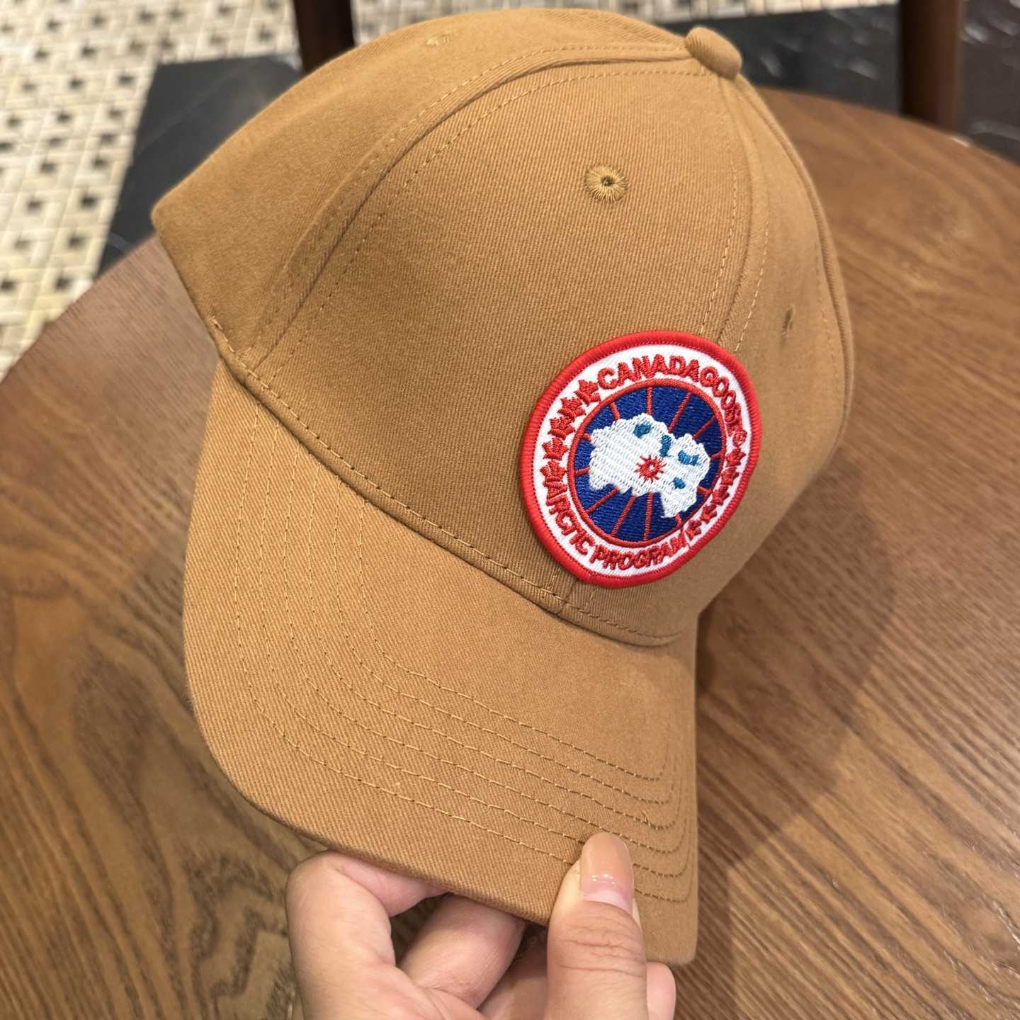 Moncler Cap  - FashionPlug