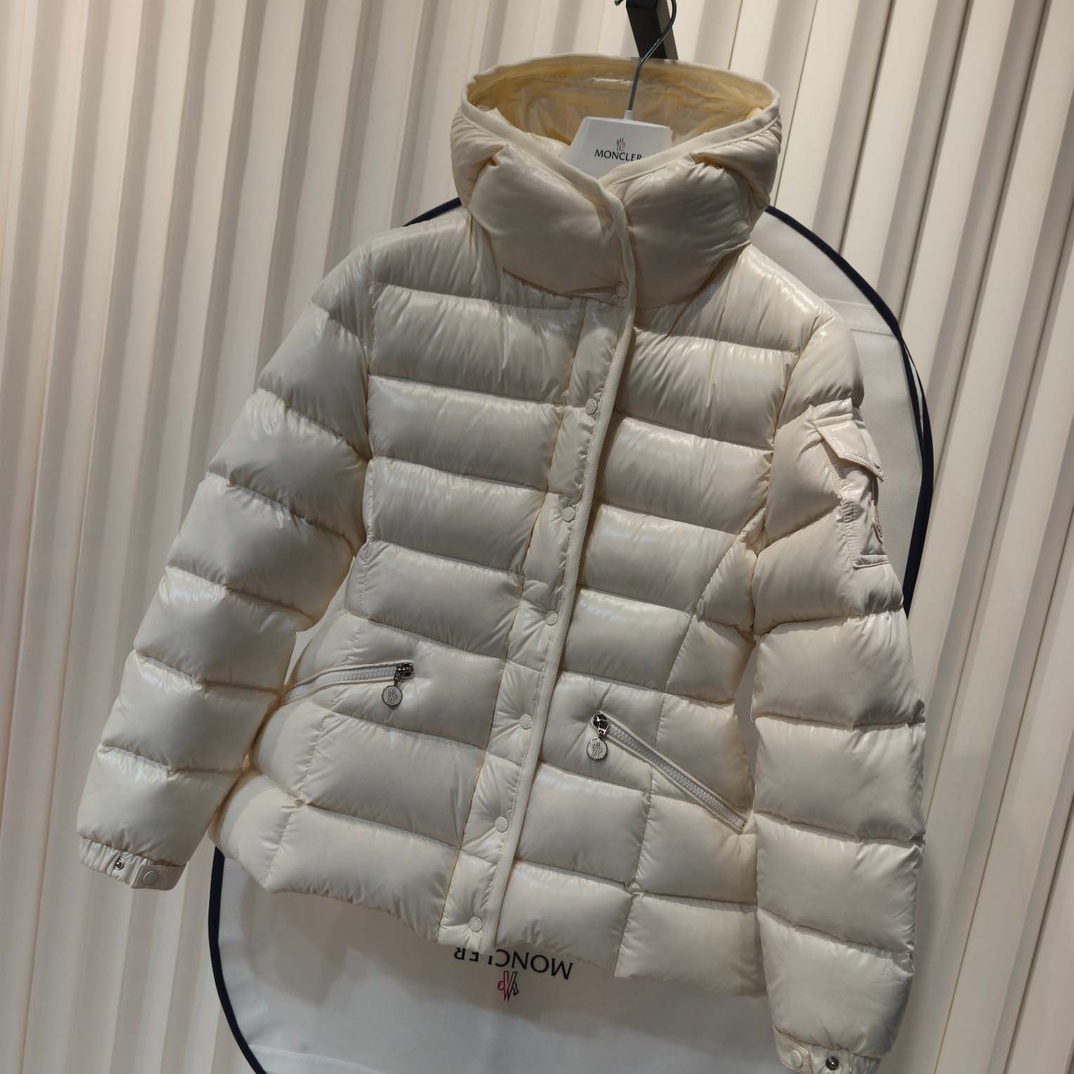 Moncler Barante Hooded Short Down Jacket - FashionPlug