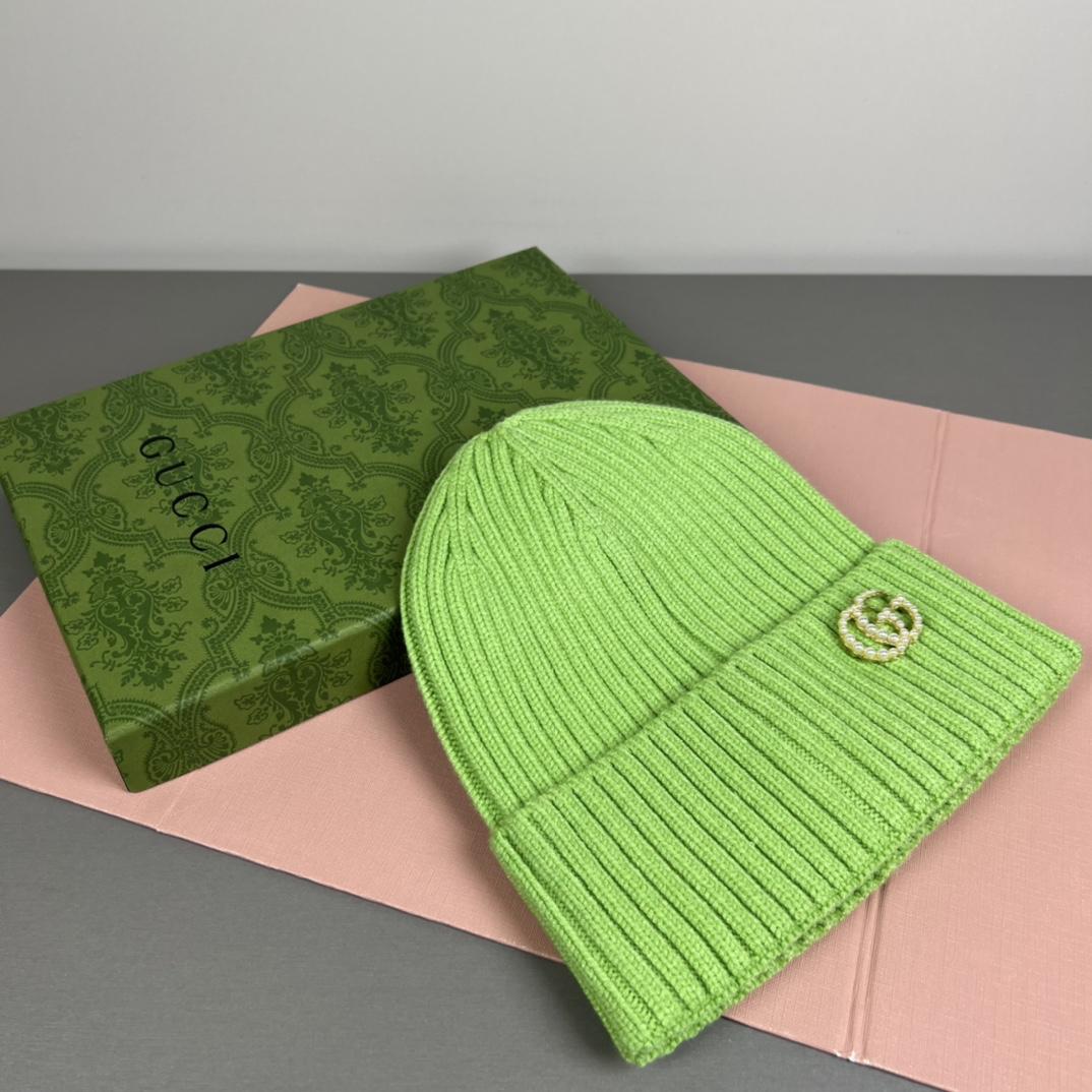 Gucci Beanie  - FashionPlug