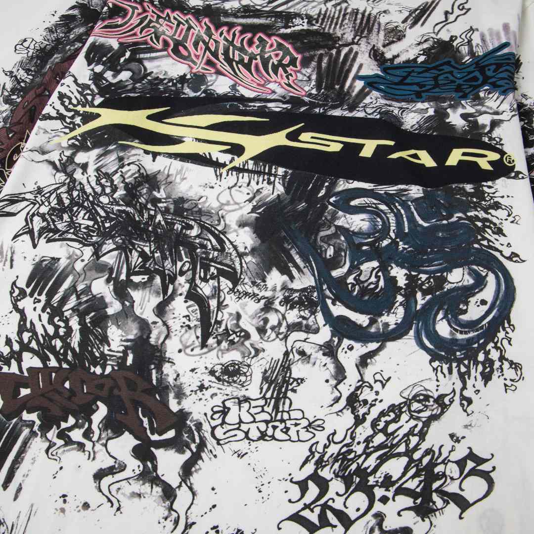 Hellstar Graffiti Long-Sleeve 'White' - FashionPlug