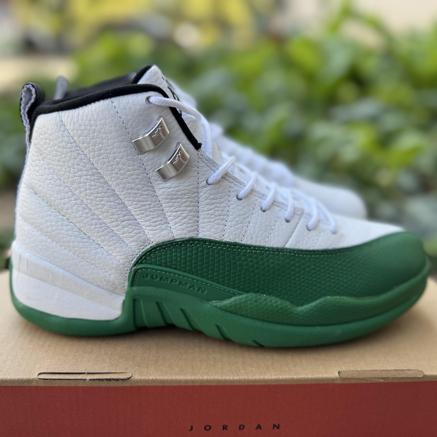 Jordan Air Jordan 12 Bucks   CT8013-103 - FashionPlug