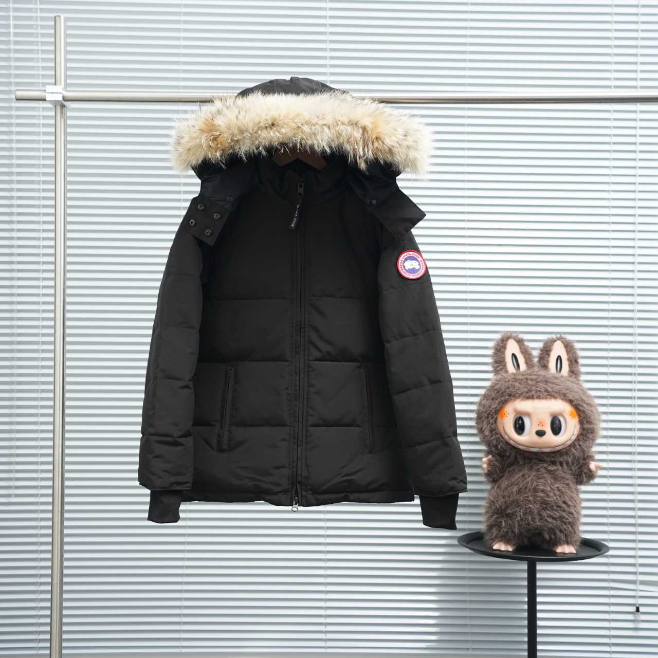 Canada Goose Chelsea Parka - FashionPlug