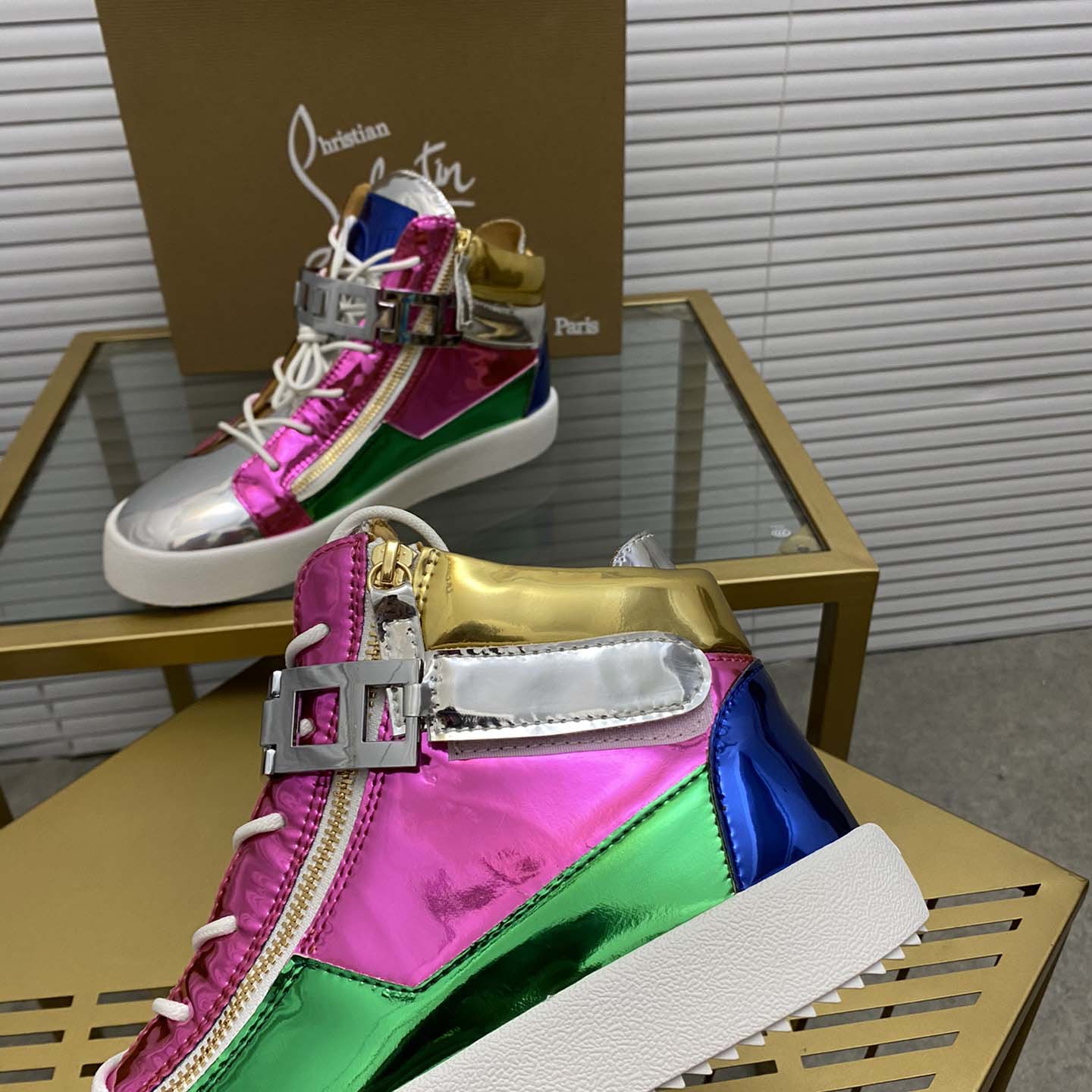 Giuseppe Zanotti High-Top Sneak - FashionPlug