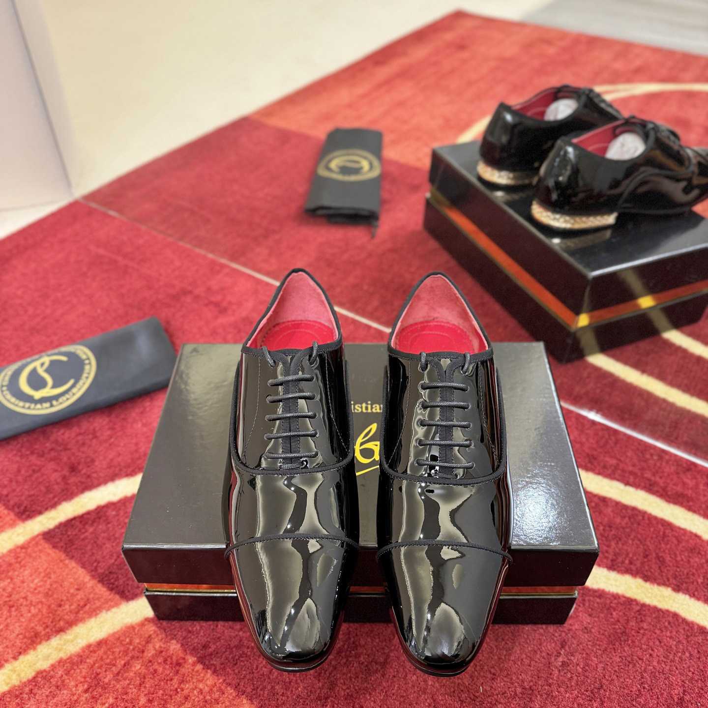 Christian Louboutin Greggyrocks Oxfords  - FashionPlug