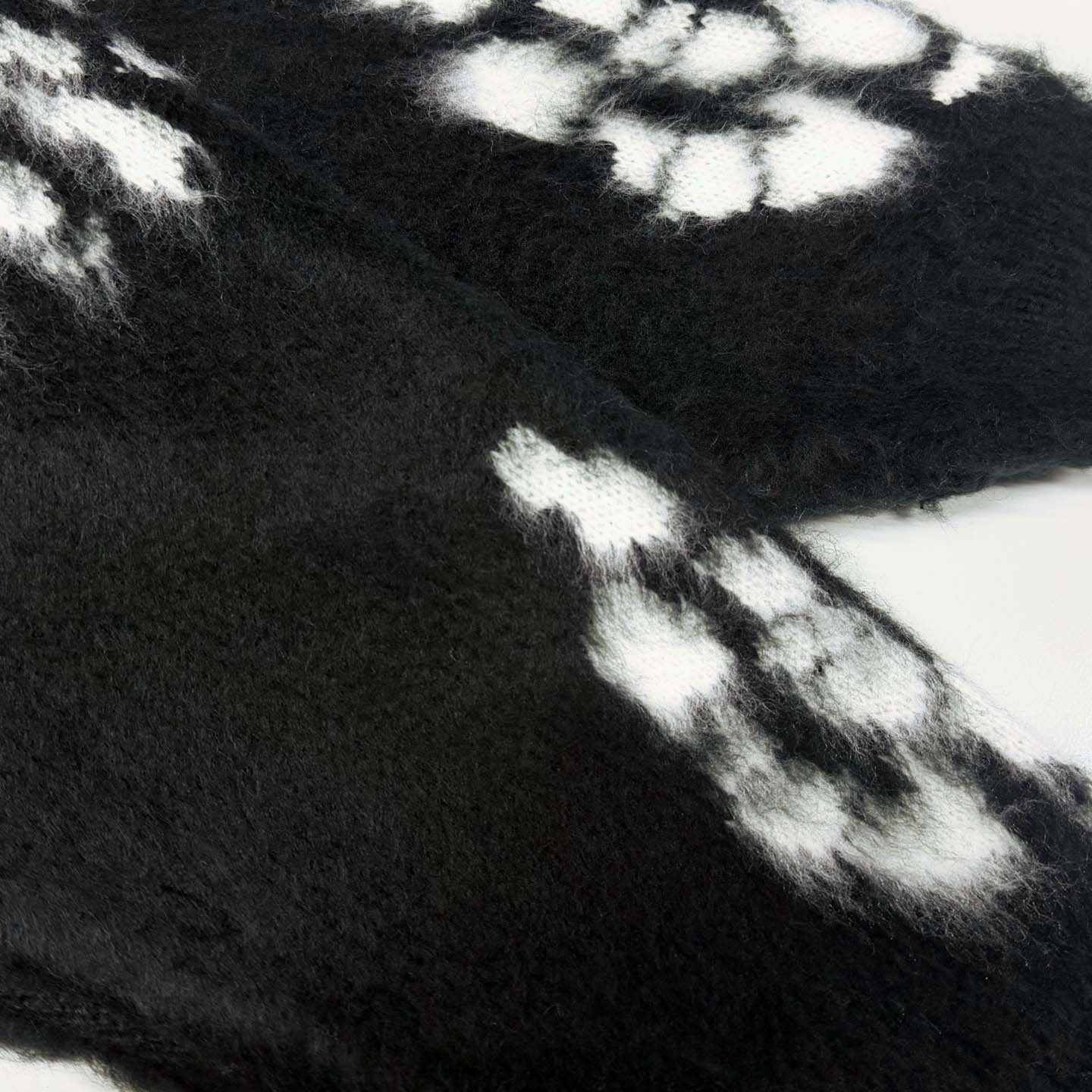 Denim Tears x SAINT MXXXXXX Floral Cardigan - FashionPlug