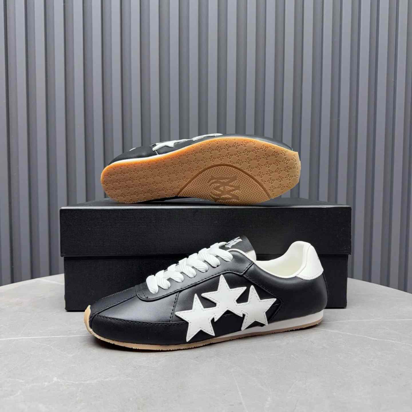 Amiri Pacific Flat - FashionPlug