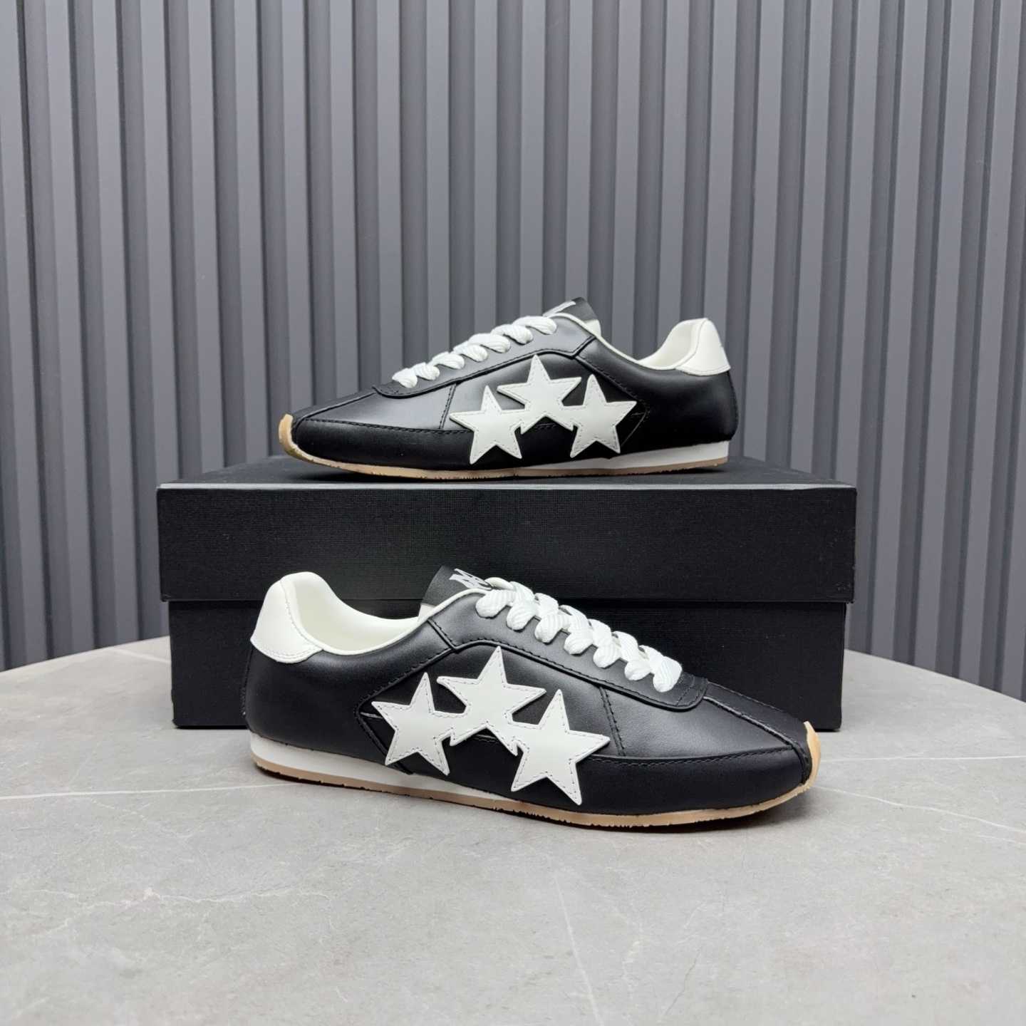 Amiri Pacific Flat - FashionPlug