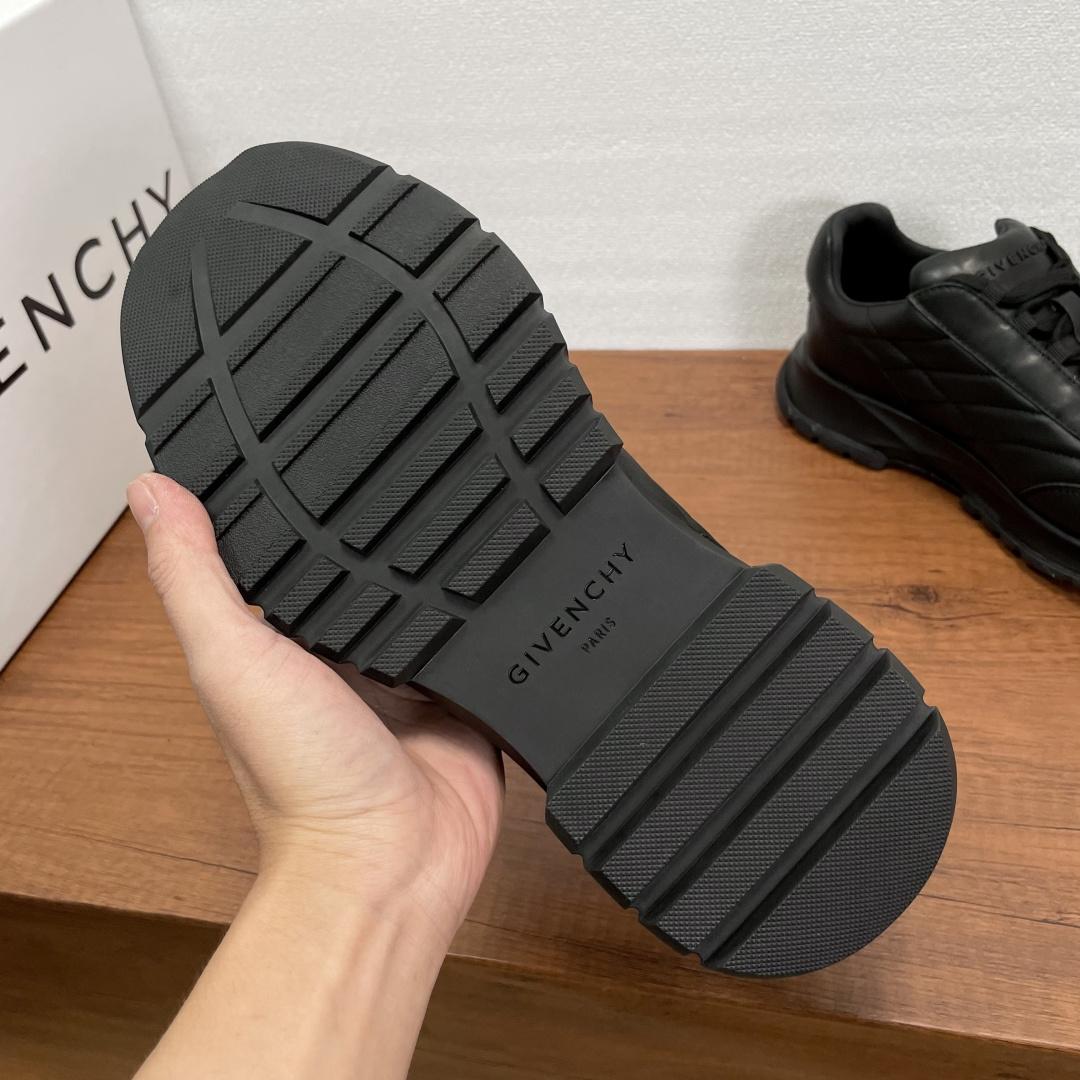 Givenchy Trainers Sneakers In Padded Nylon And Leather - FashionPlug