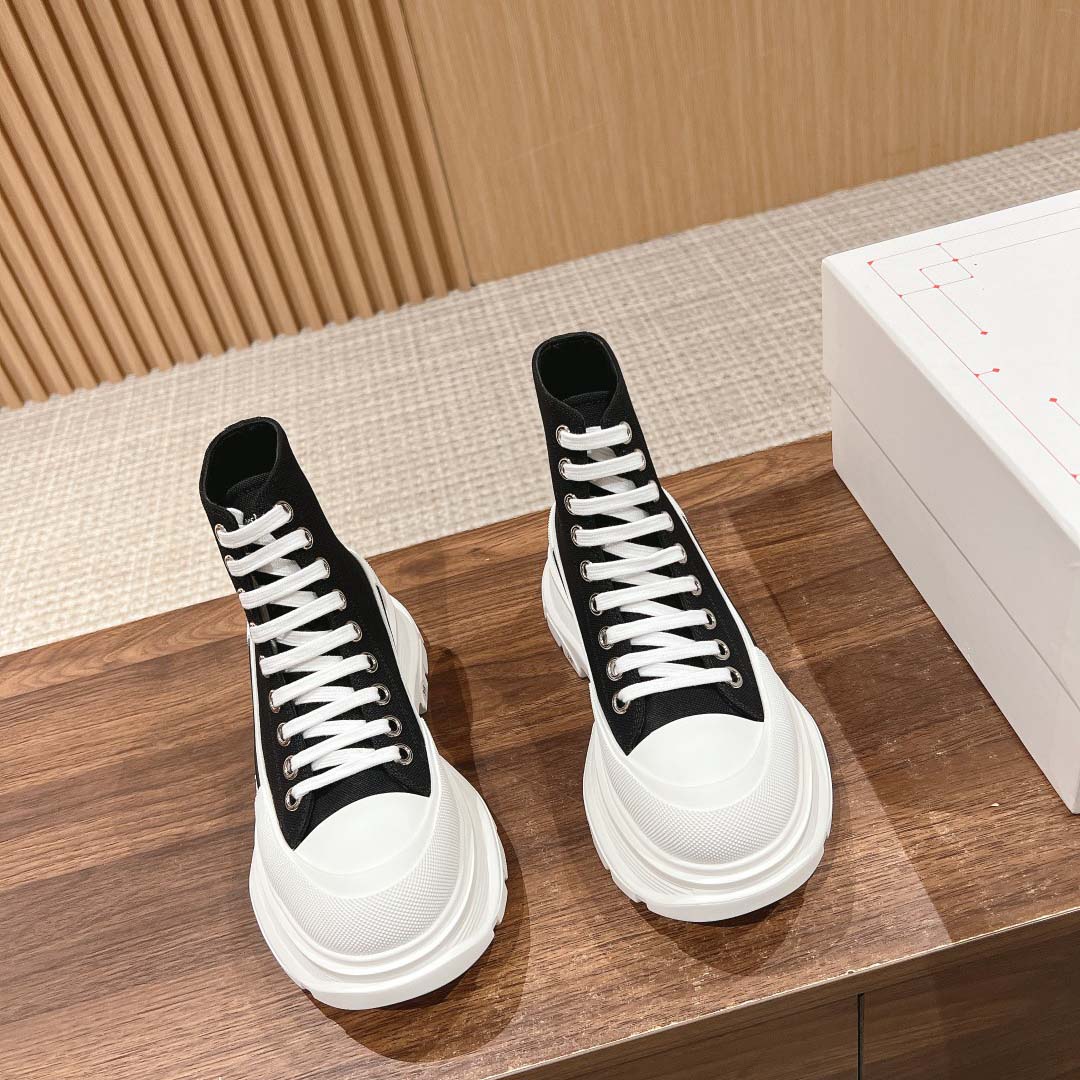 Alexander McQueen Tread Slick Sneakers - FashionPlug