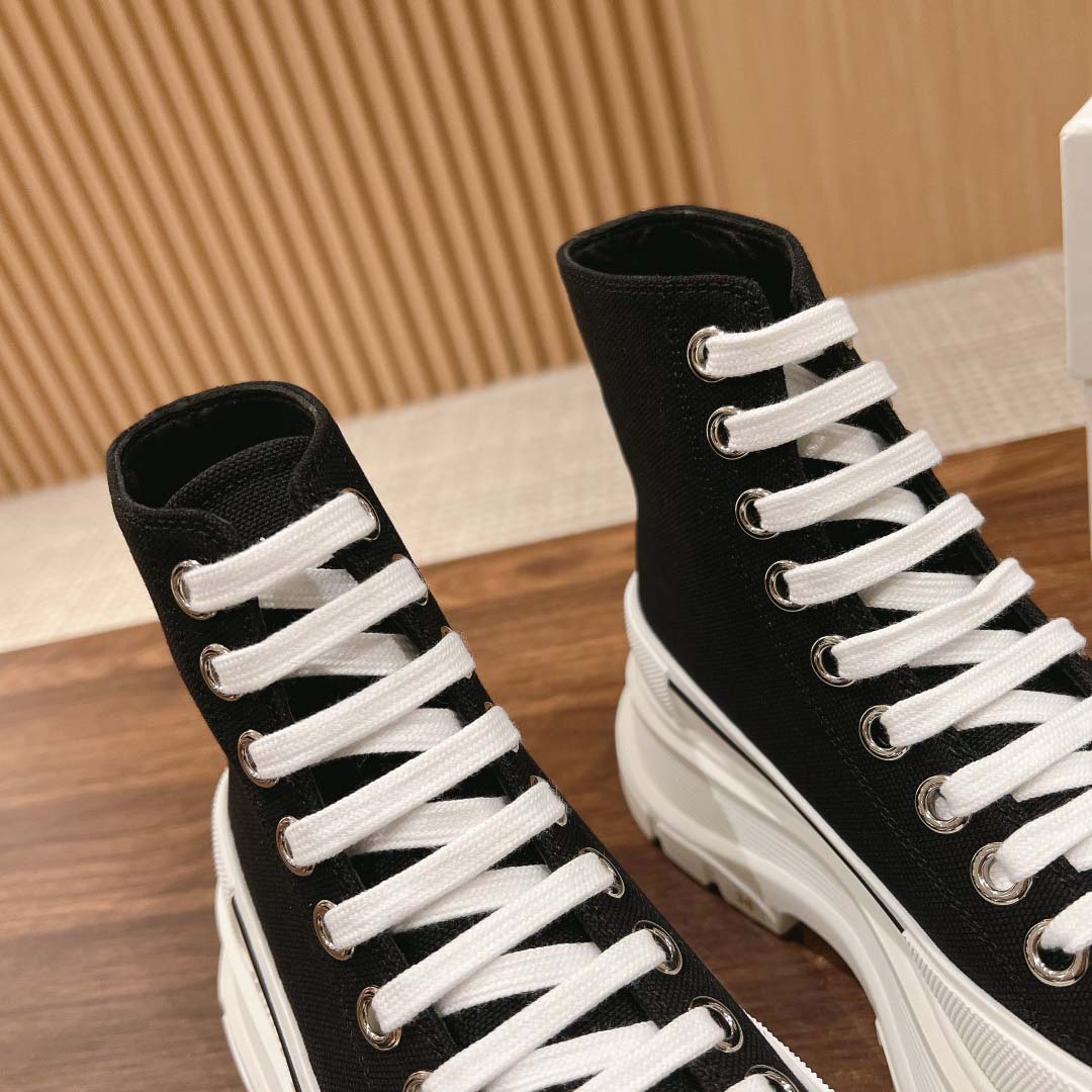 Alexander McQueen Tread Slick Sneakers - FashionPlug