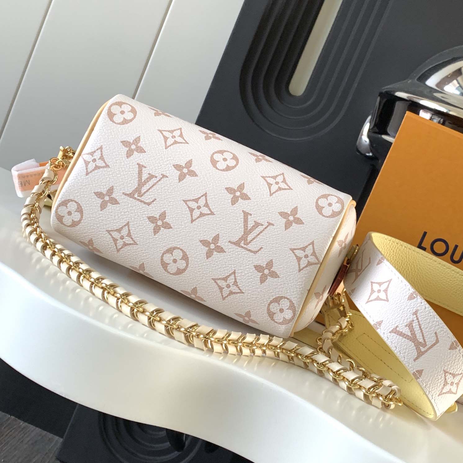 Louis Vuitton Speedy Bandoulière 20    M24474 - FashionPlug