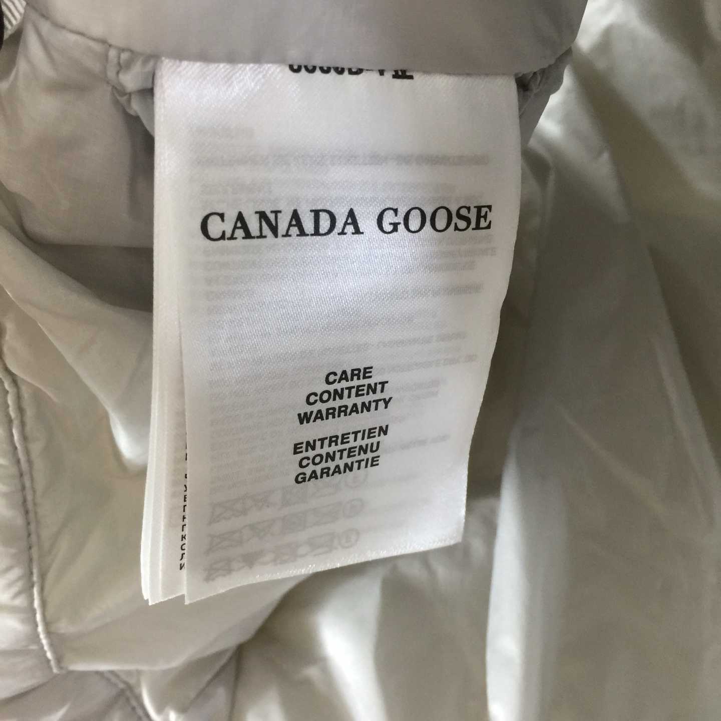 Canada Goose Cypress Puffer Vest - FashionPlug