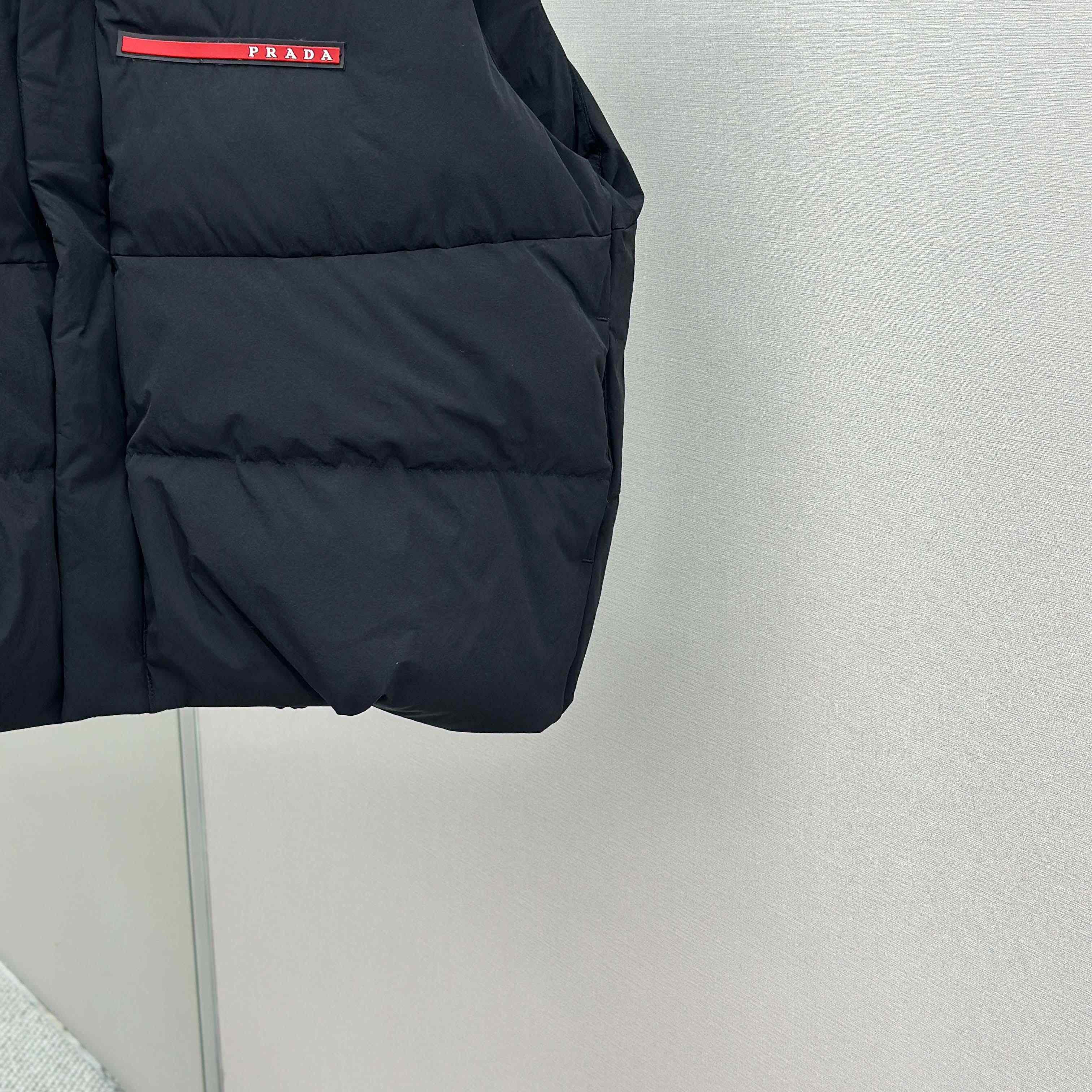 Prada Black Nylon Puffer Gilet Jacket - FashionPlug