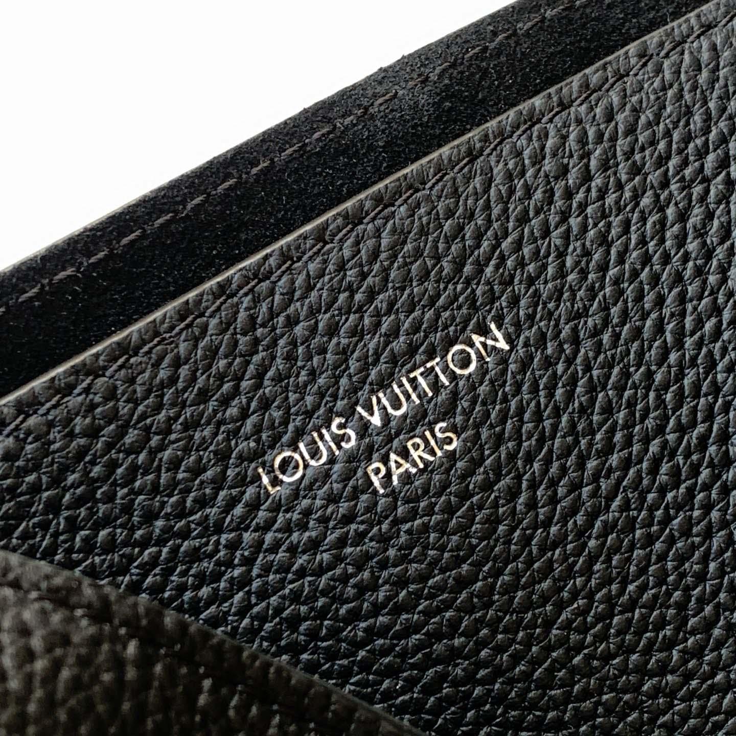 Louis Vuitton Verso Hobo H38      M27022 - FashionPlug