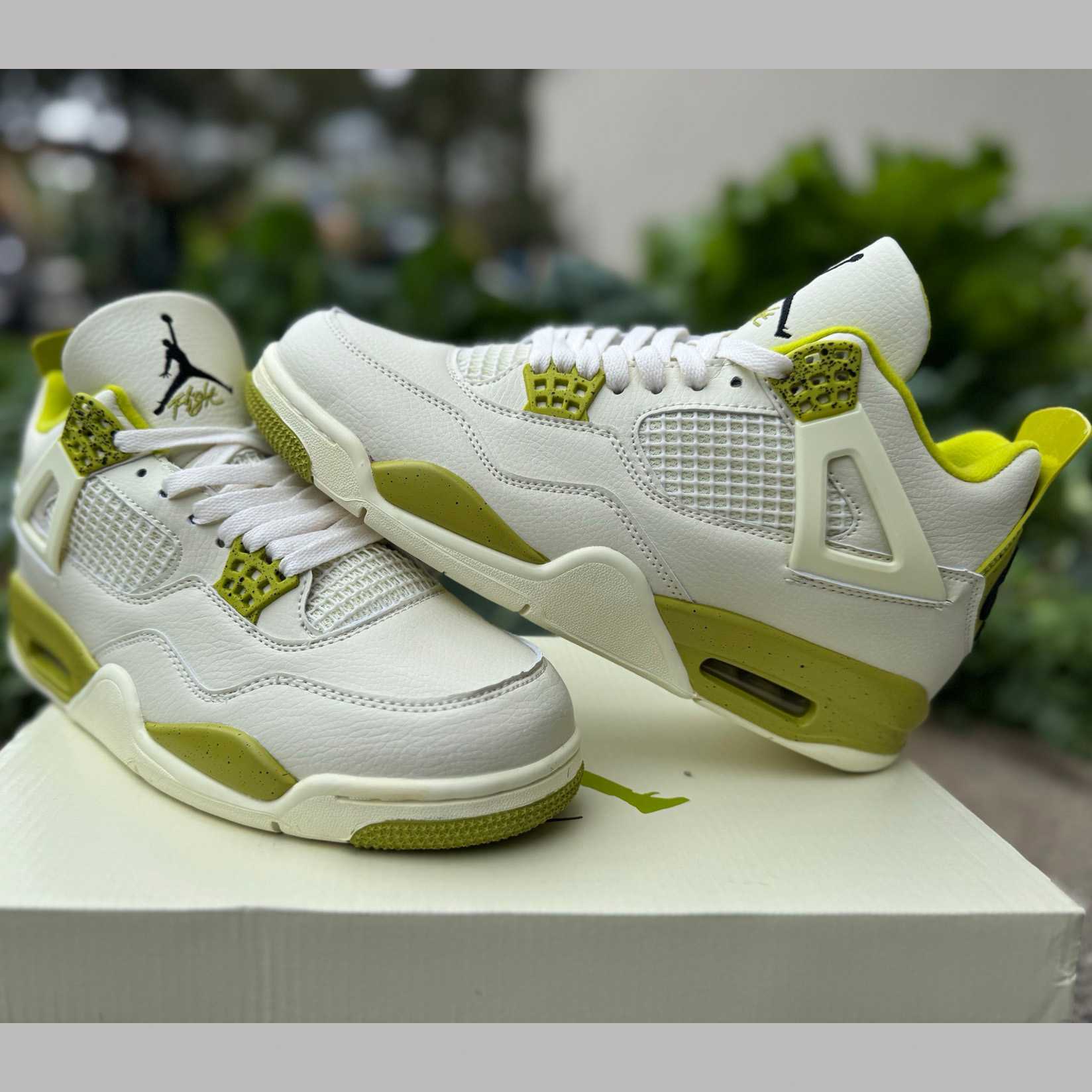 J. Balvin x Jordan Air Jordan 4 Retro 'Lemonade' IW2872-700  - FashionPlug