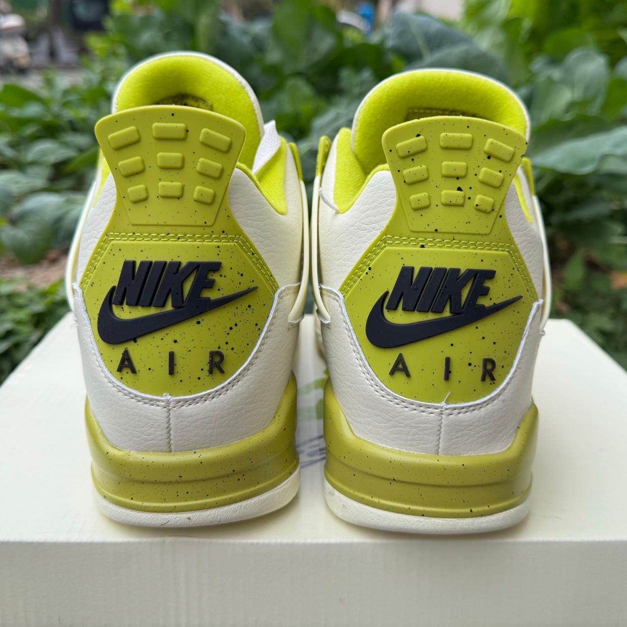 J. Balvin x Jordan Air Jordan 4 Retro 'Lemonade' IW2872-700  - FashionPlug