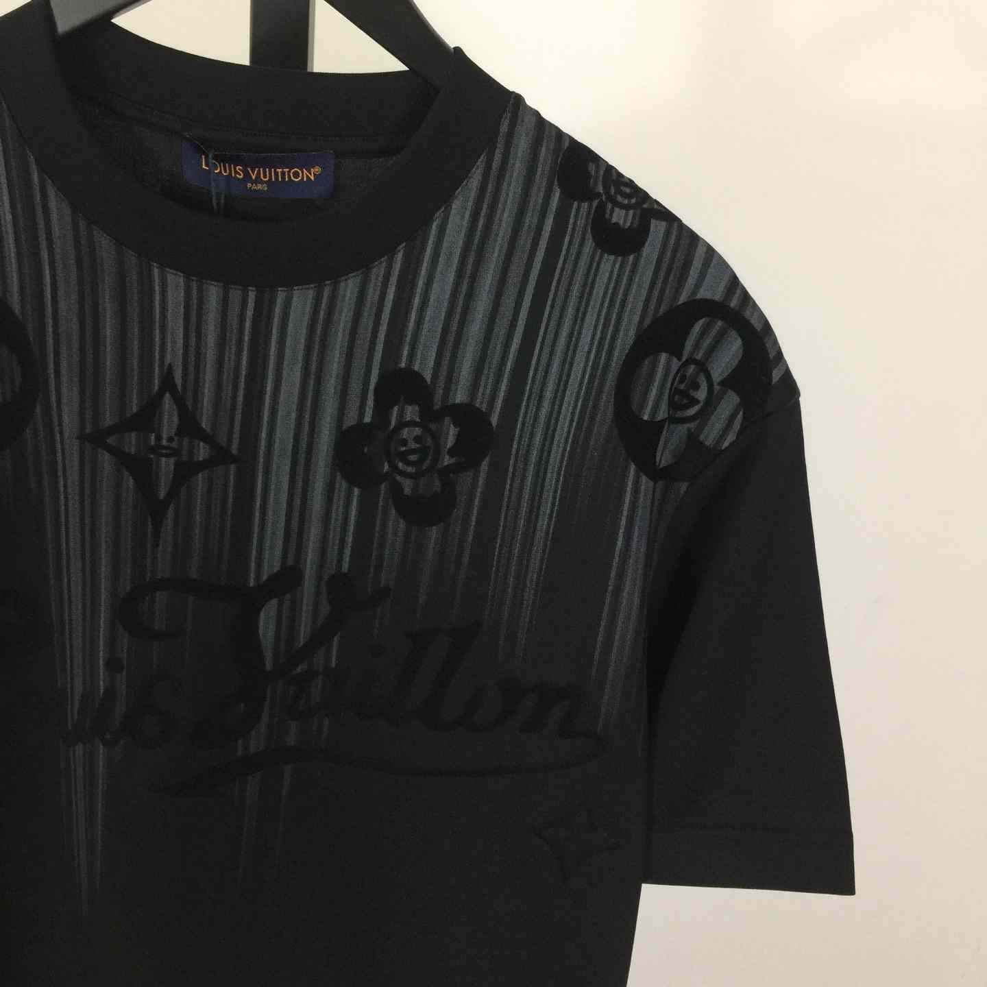 Louis Vuitton T-shirt Monogram - FashionPlug