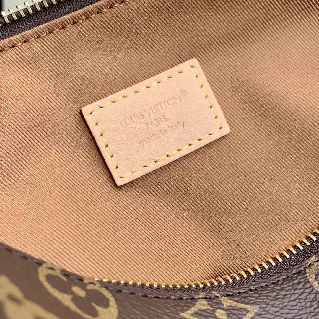 Louis Vuitton Multipass   M27825 - FashionPlug