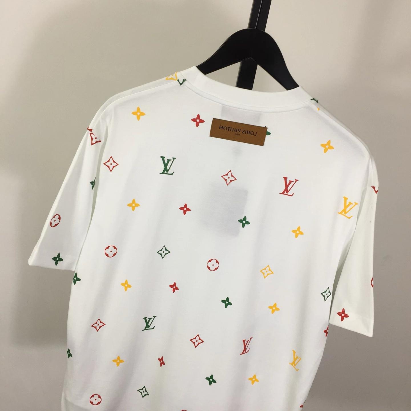 Louis Vuitton Cotton T-shirt With A Colorful Flower Graphic Print - FashionPlug