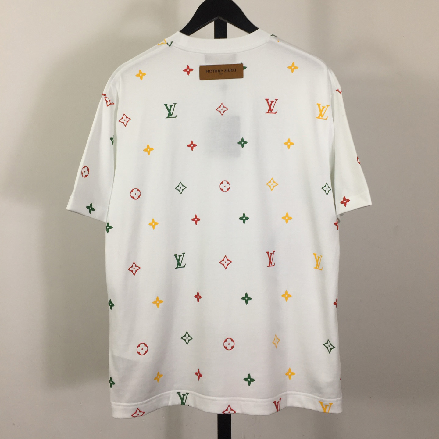 Louis Vuitton Cotton T-shirt With A Colorful Flower Graphic Print - FashionPlug