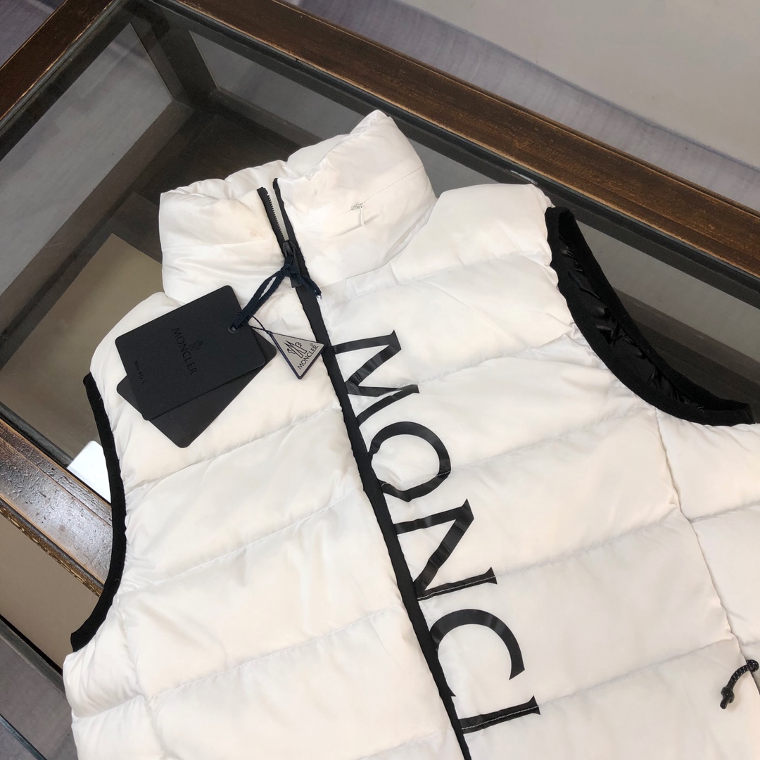 Moncler Cenis Down Gilet - FashionPlug