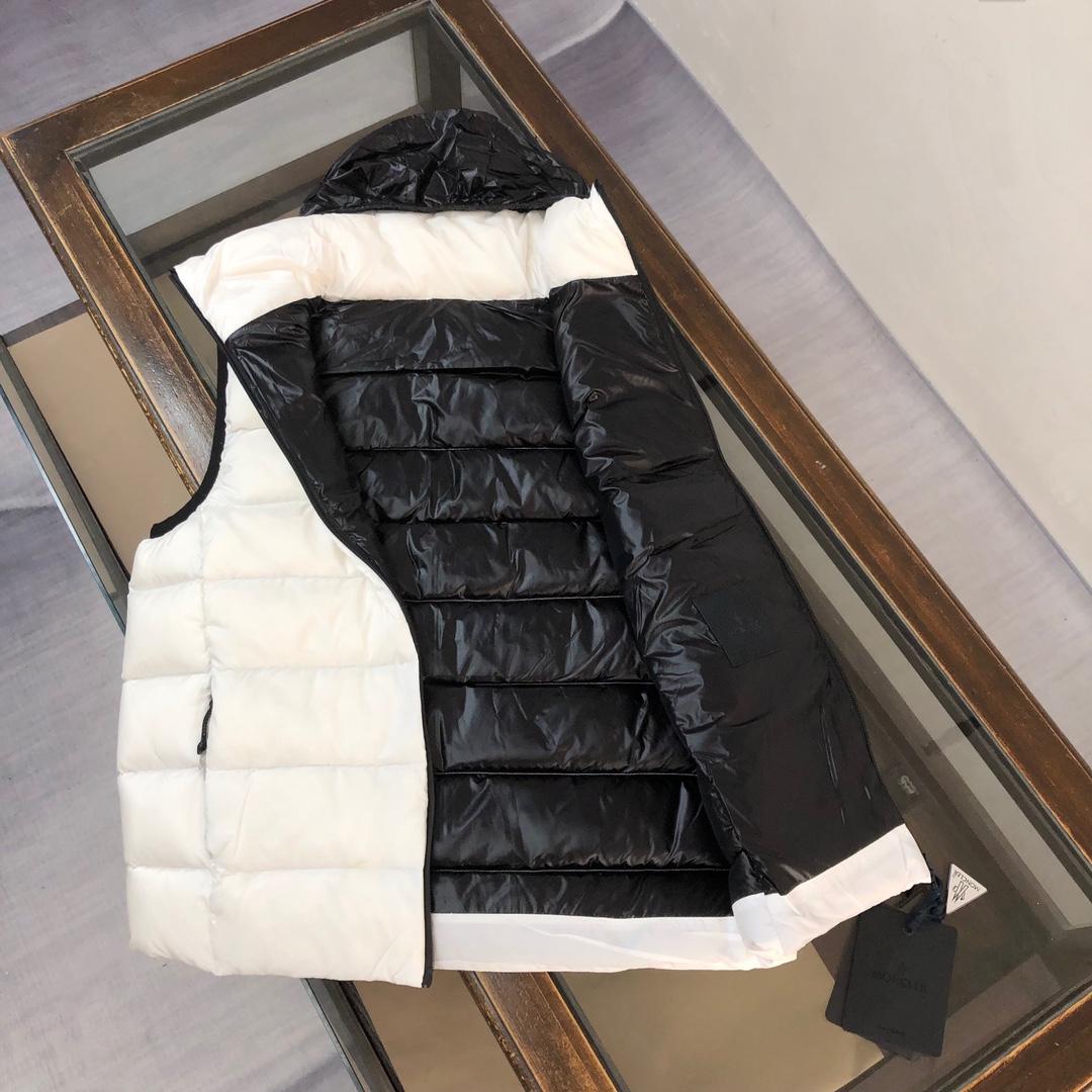 Moncler Cenis Down Gilet - FashionPlug