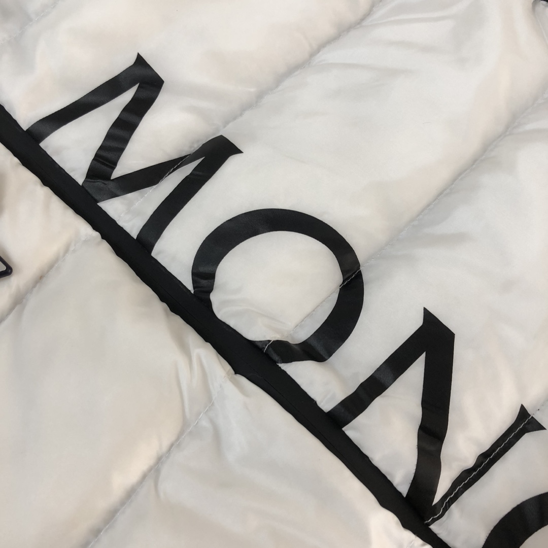 Moncler Cenis Down Gilet - FashionPlug