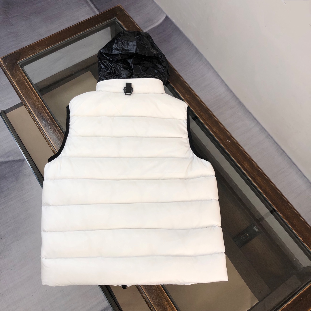 Moncler Cenis Down Gilet - FashionPlug
