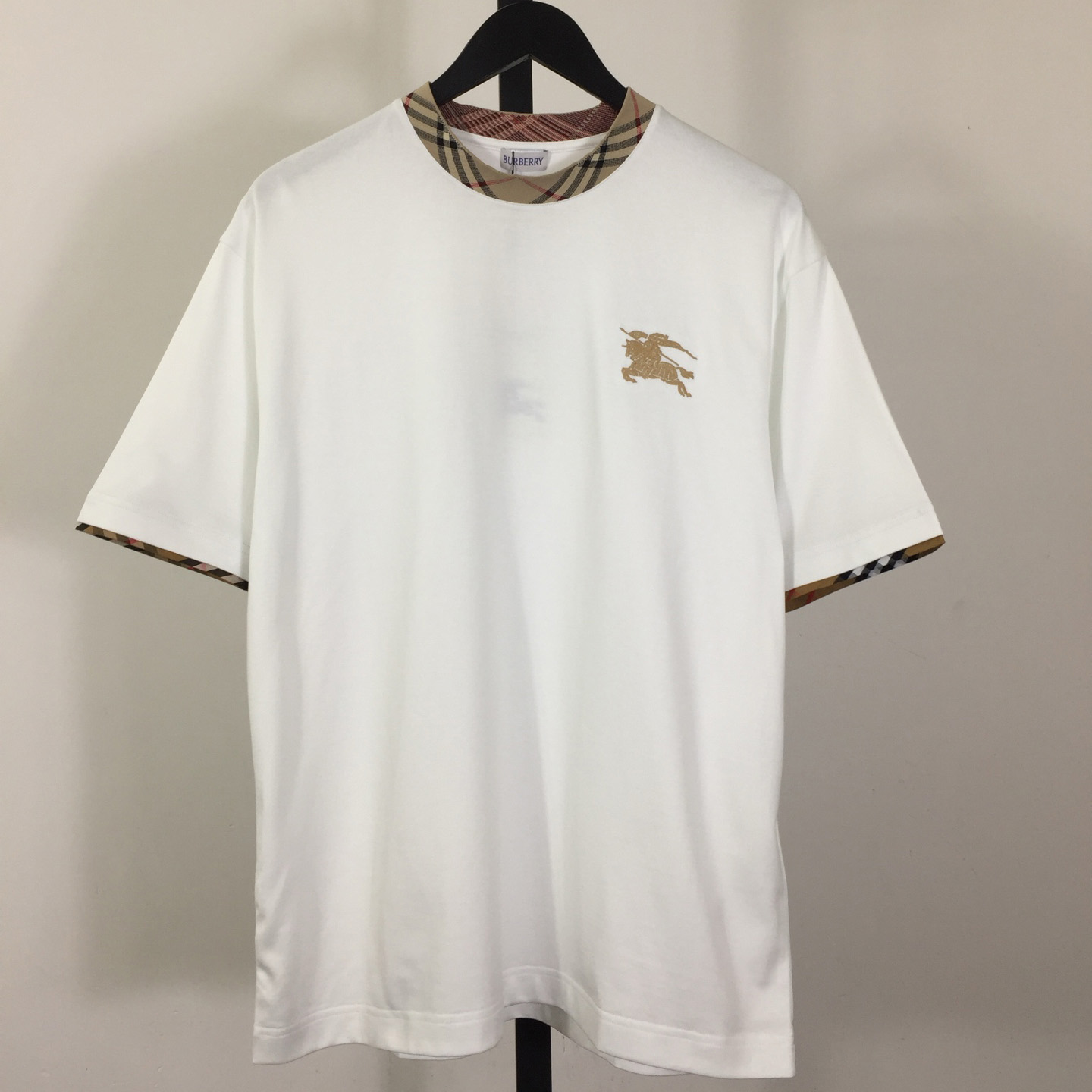 Burberry Logo Cotton T-shirt - FashionPlug