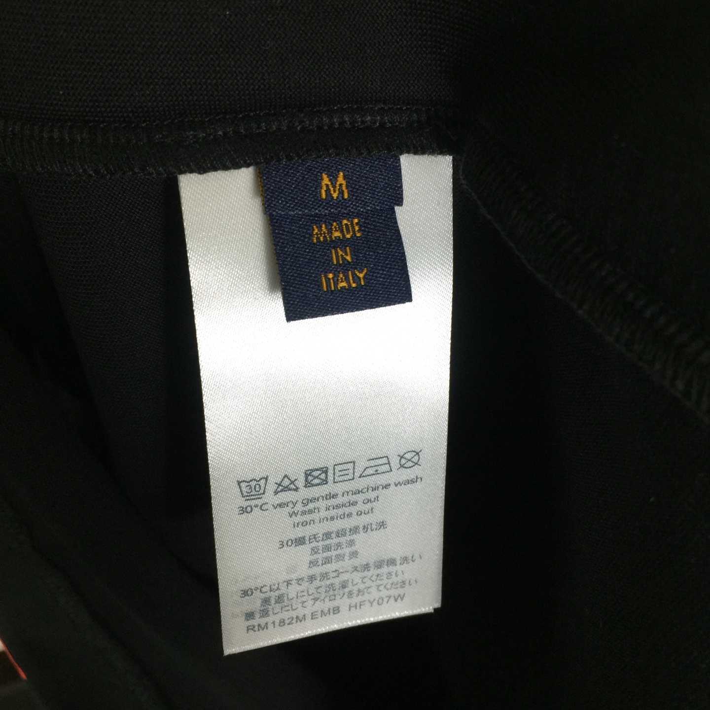 Louis Vuitton Cotton T-shirt With A Colorful Flower Graphic Print - FashionPlug