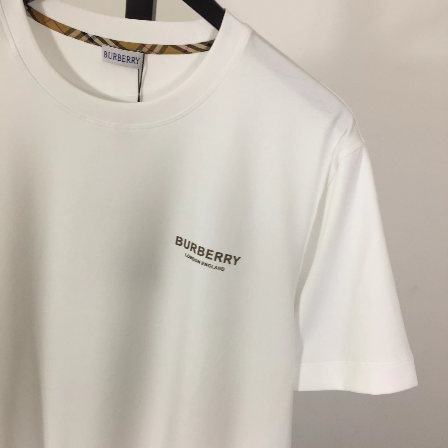 Burberry Logo Cotton T-shirt - FashionPlug