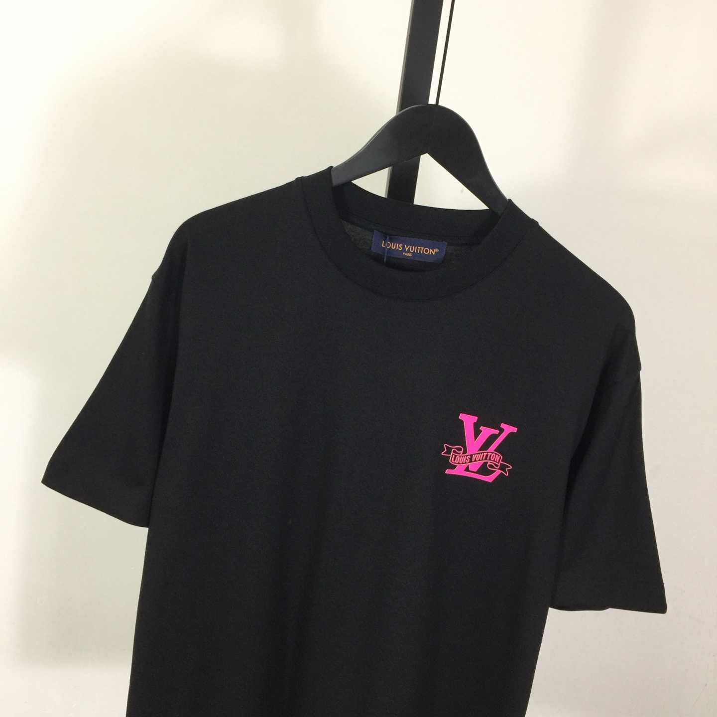 Louis Vuitton Cotton T-shirt Featuring Pink LV Logo Graphic On The Chest - FashionPlug