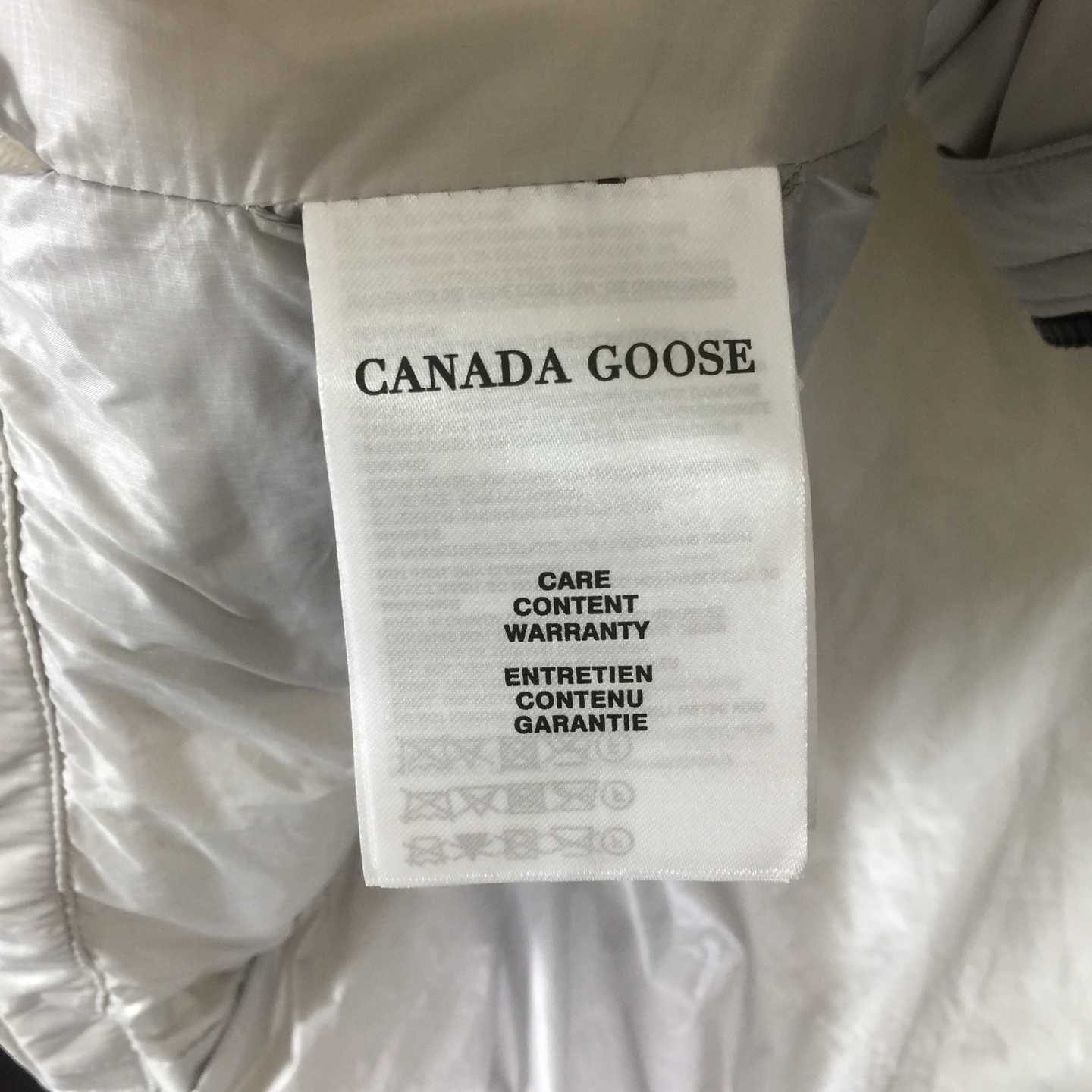 Canada Goose Cypress Puffer Vest Black Label - FashionPlug