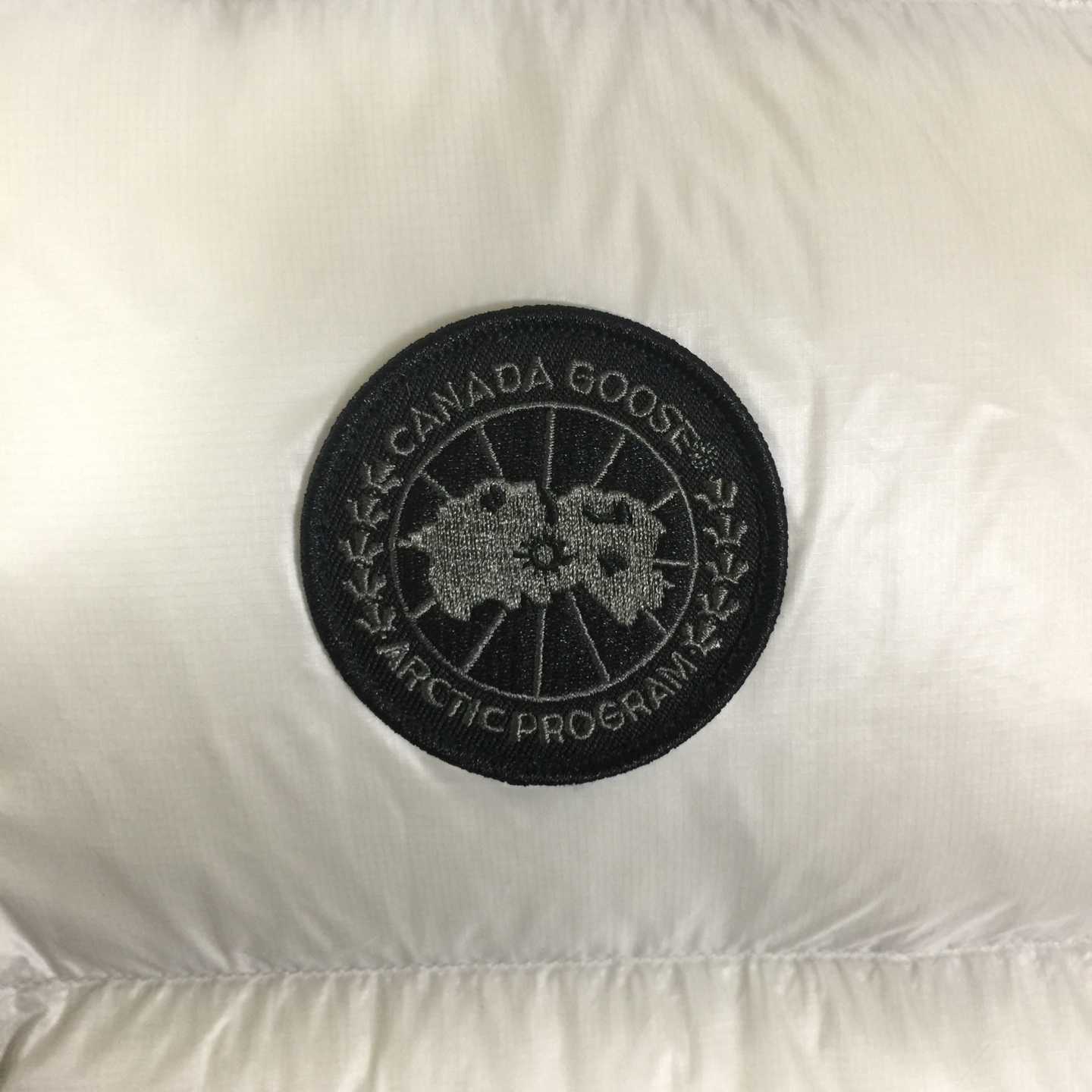 Canada Goose Cypress Puffer Vest Black Label - FashionPlug