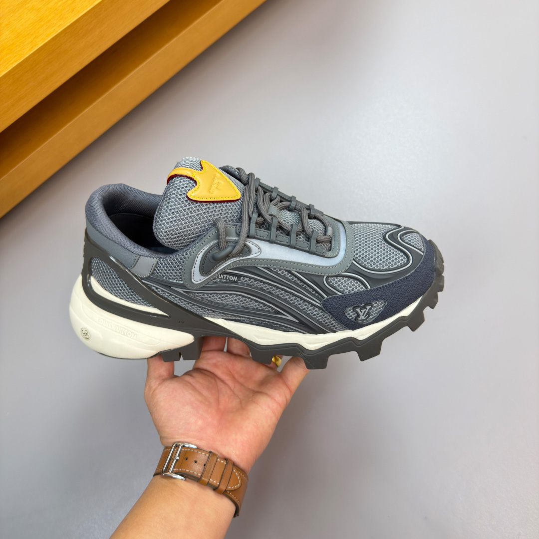 Louis Vuitton Summit Sneaker 1AJAG7 - FashionPlug