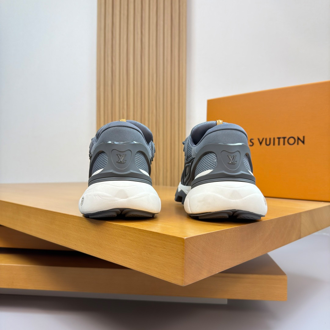 Louis Vuitton Summit Sneaker 1AJAG7 - FashionPlug