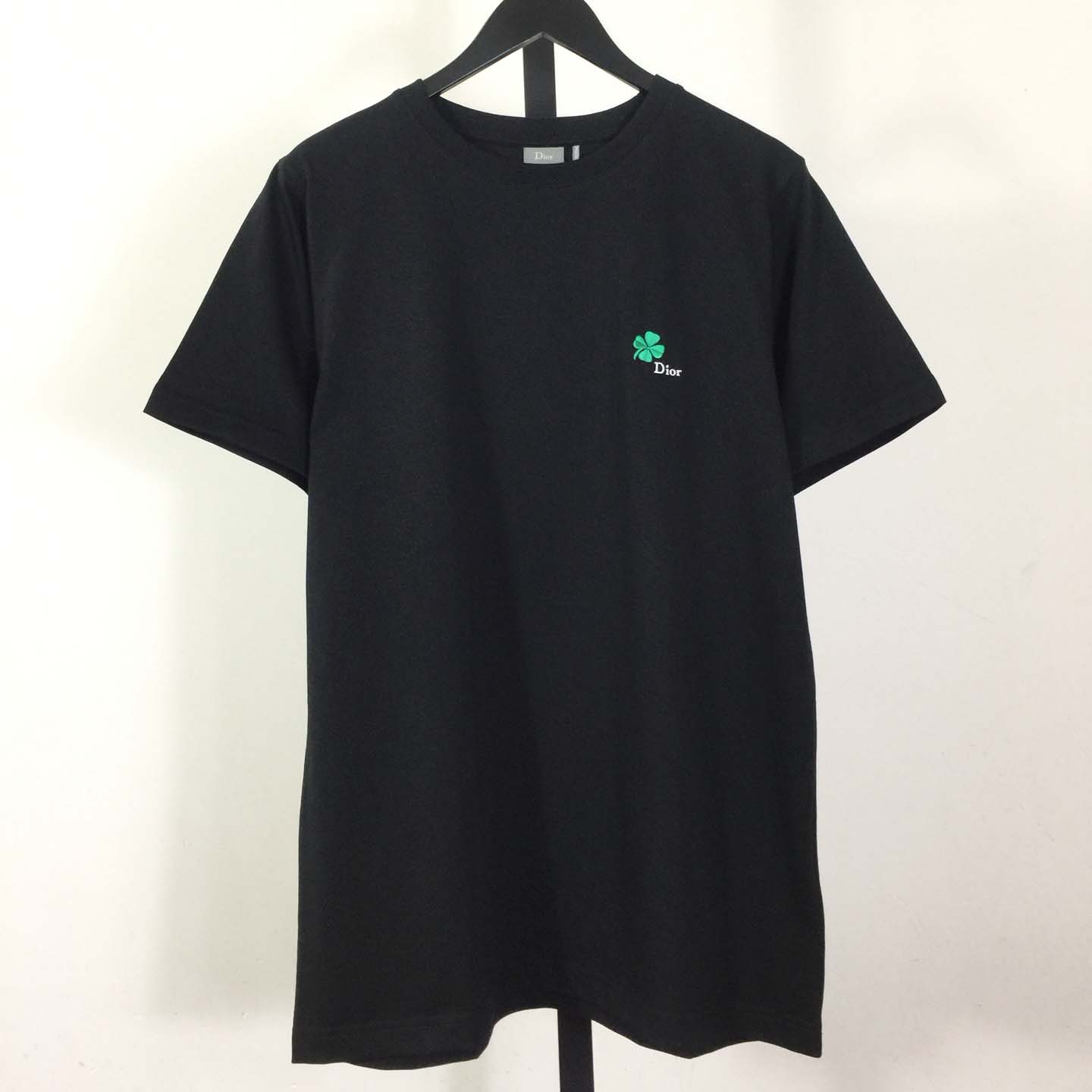 Dior T-Shirt With Dior Clover Embroidery - FashionPlug