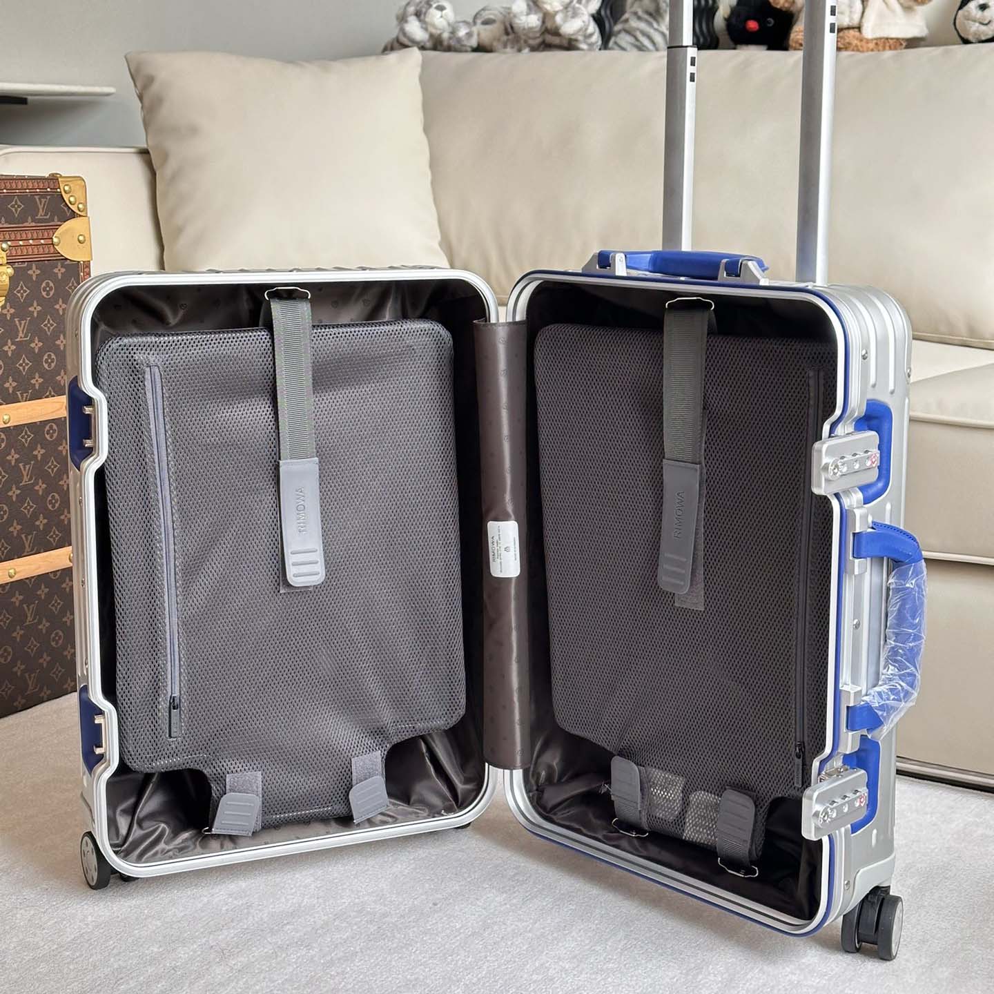 Rimowa Original Cabin Twist  - FashionPlug