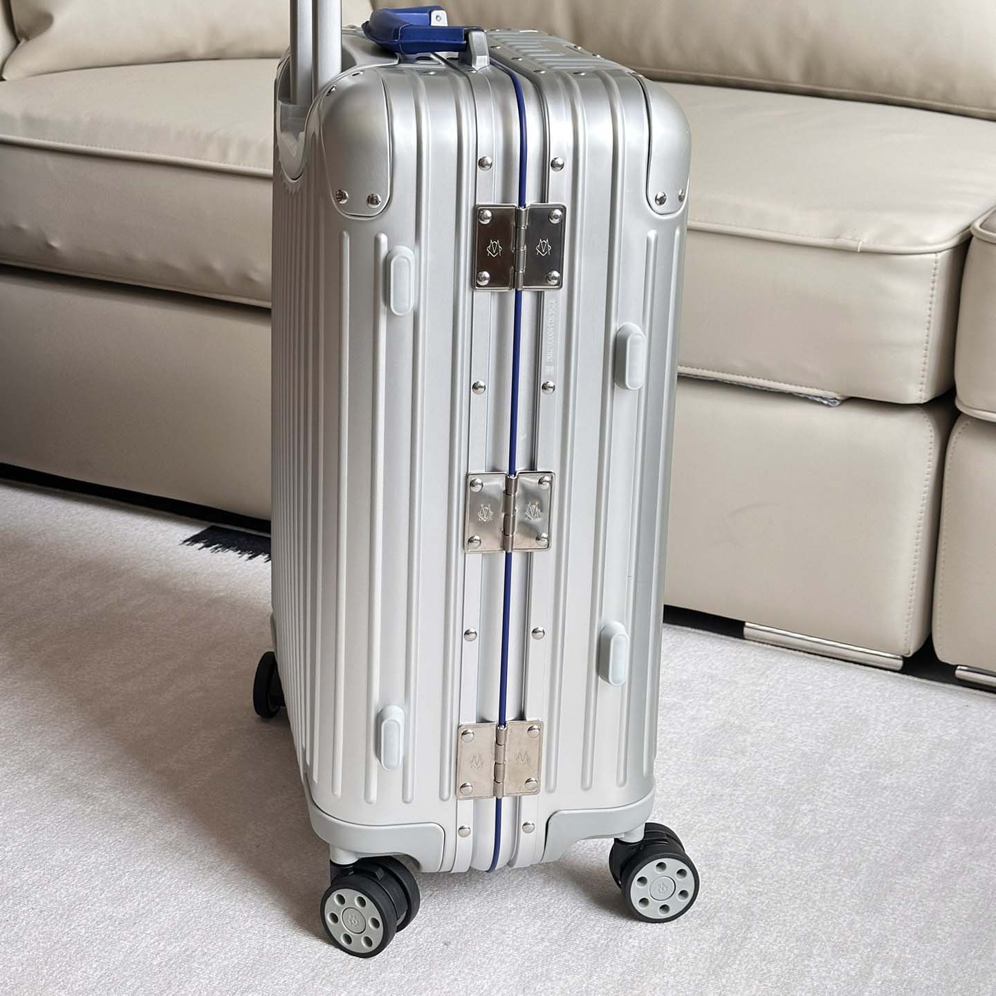 Rimowa Original Cabin Twist  - FashionPlug