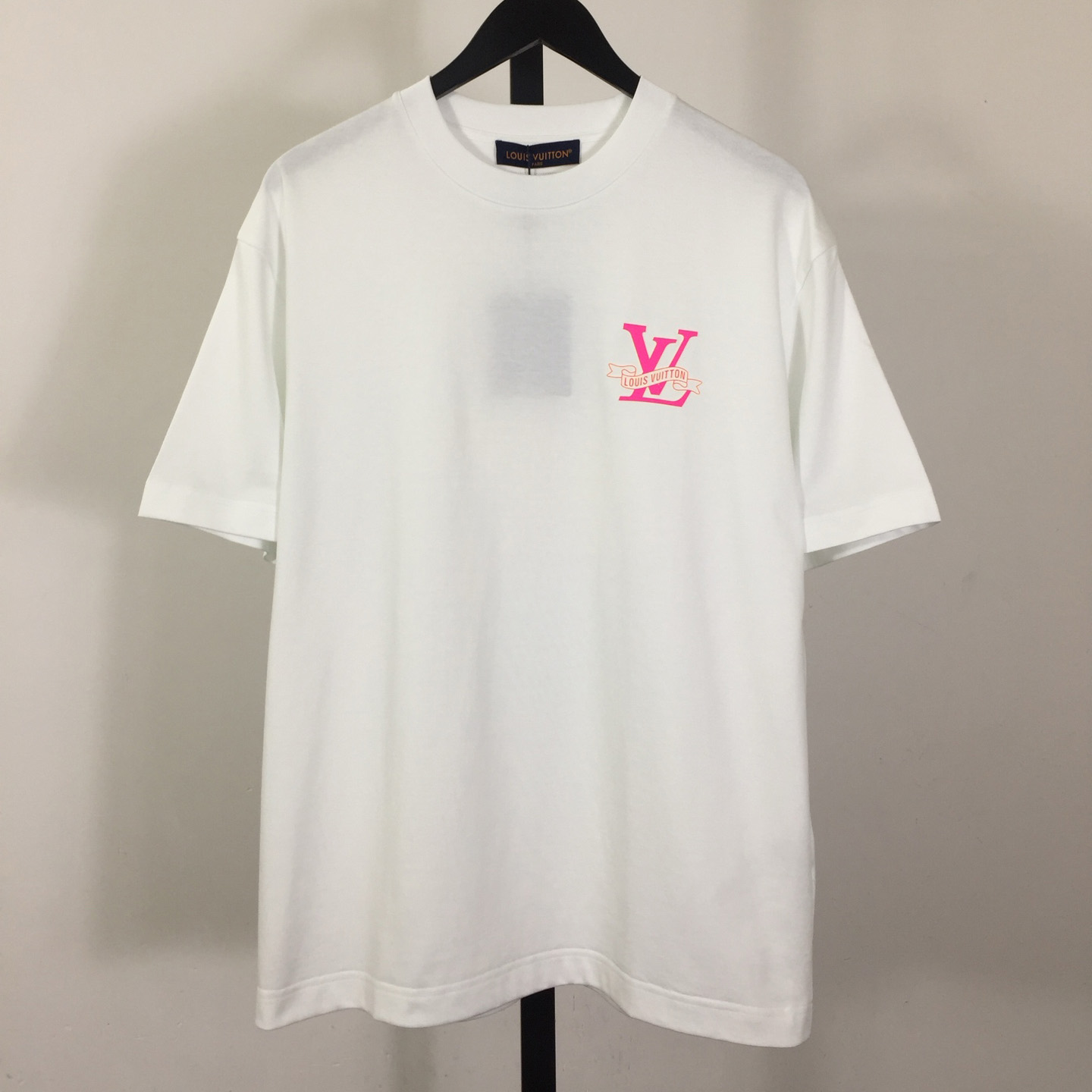 Louis Vuitton Cotton T-shirt Featuring Pink LV Logo Graphic On The Chest - FashionPlug