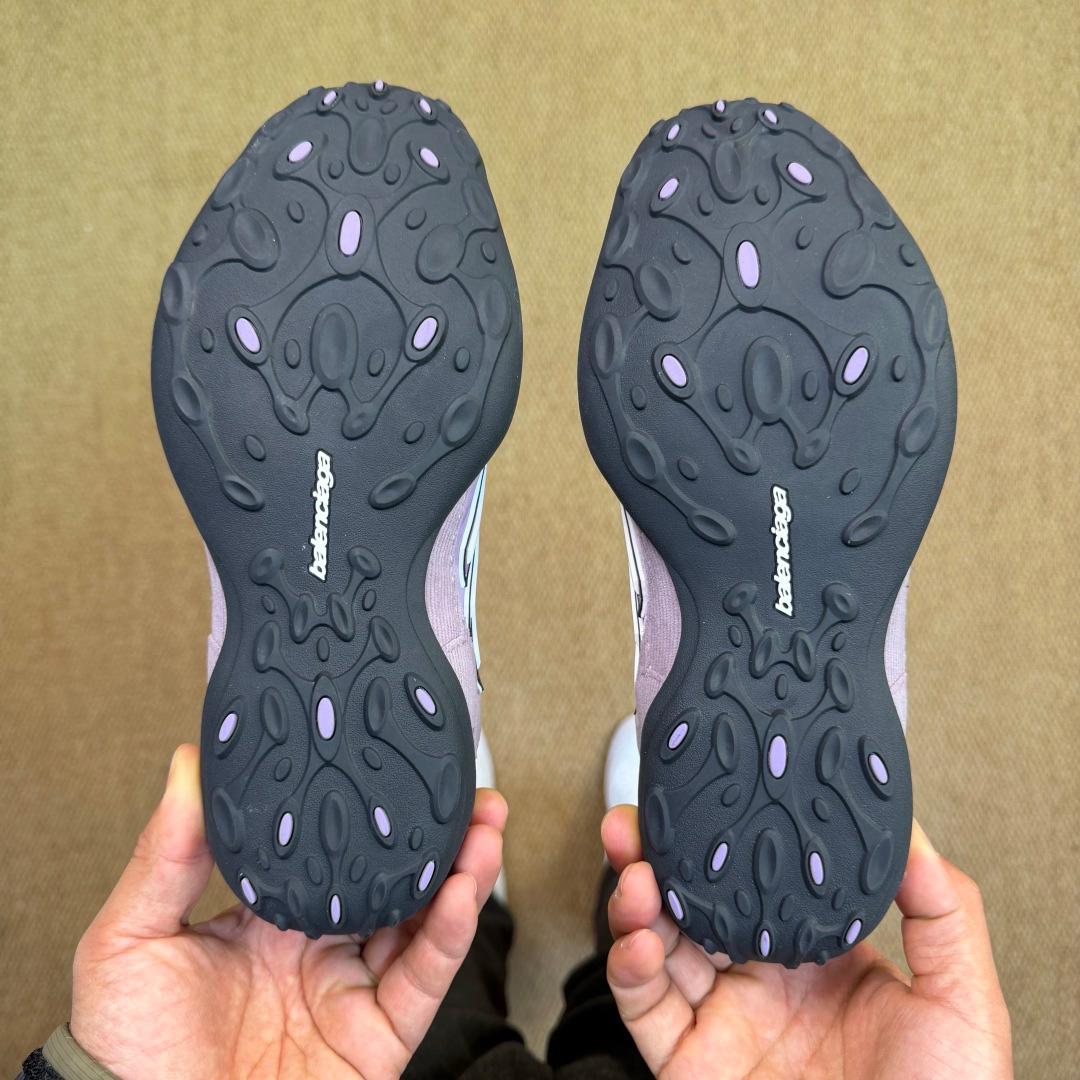 Balenciaga MONDAY ULTRA SNEAKER IN LILAC/WHITE/BLACK - FashionPlug