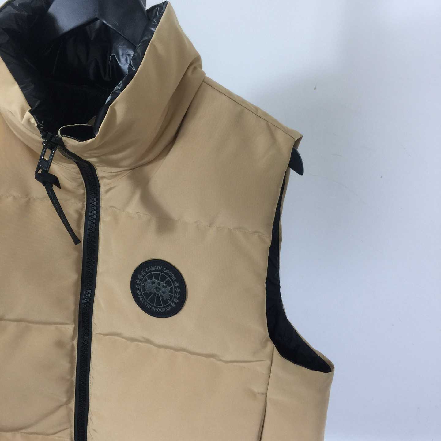 Canada Goose Cypress Puffer Vest Black Label - FashionPlug